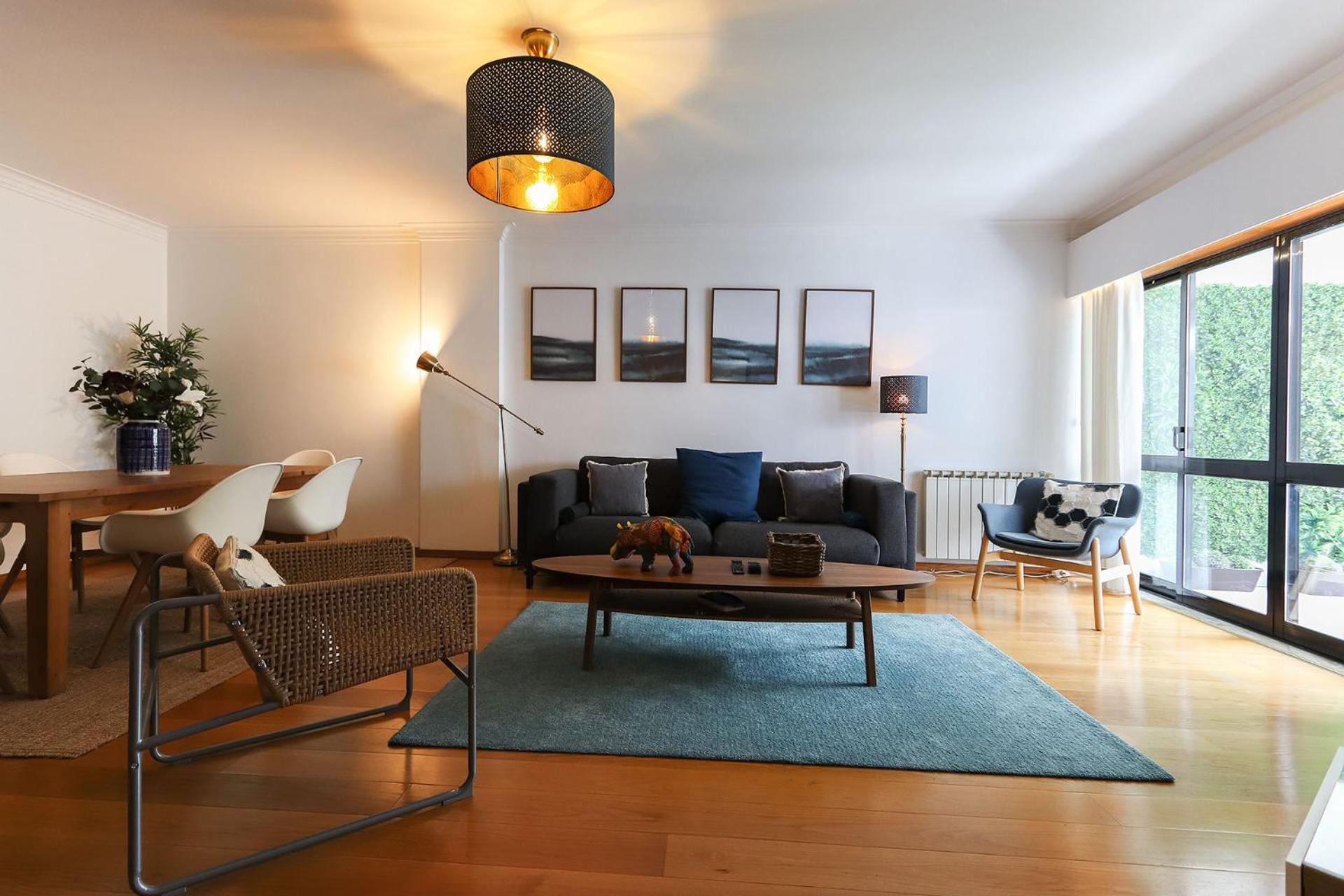 Apartment with Terrace - Photo 18