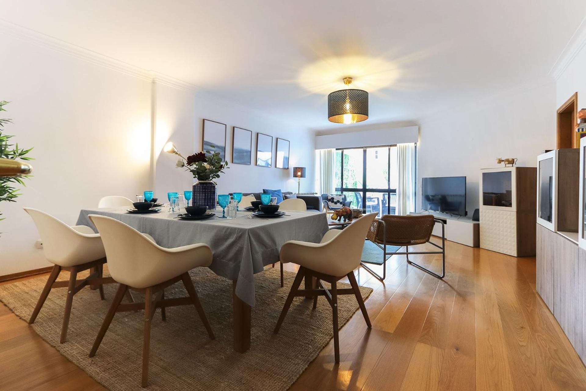 Apartment with Terrace - Photo 21