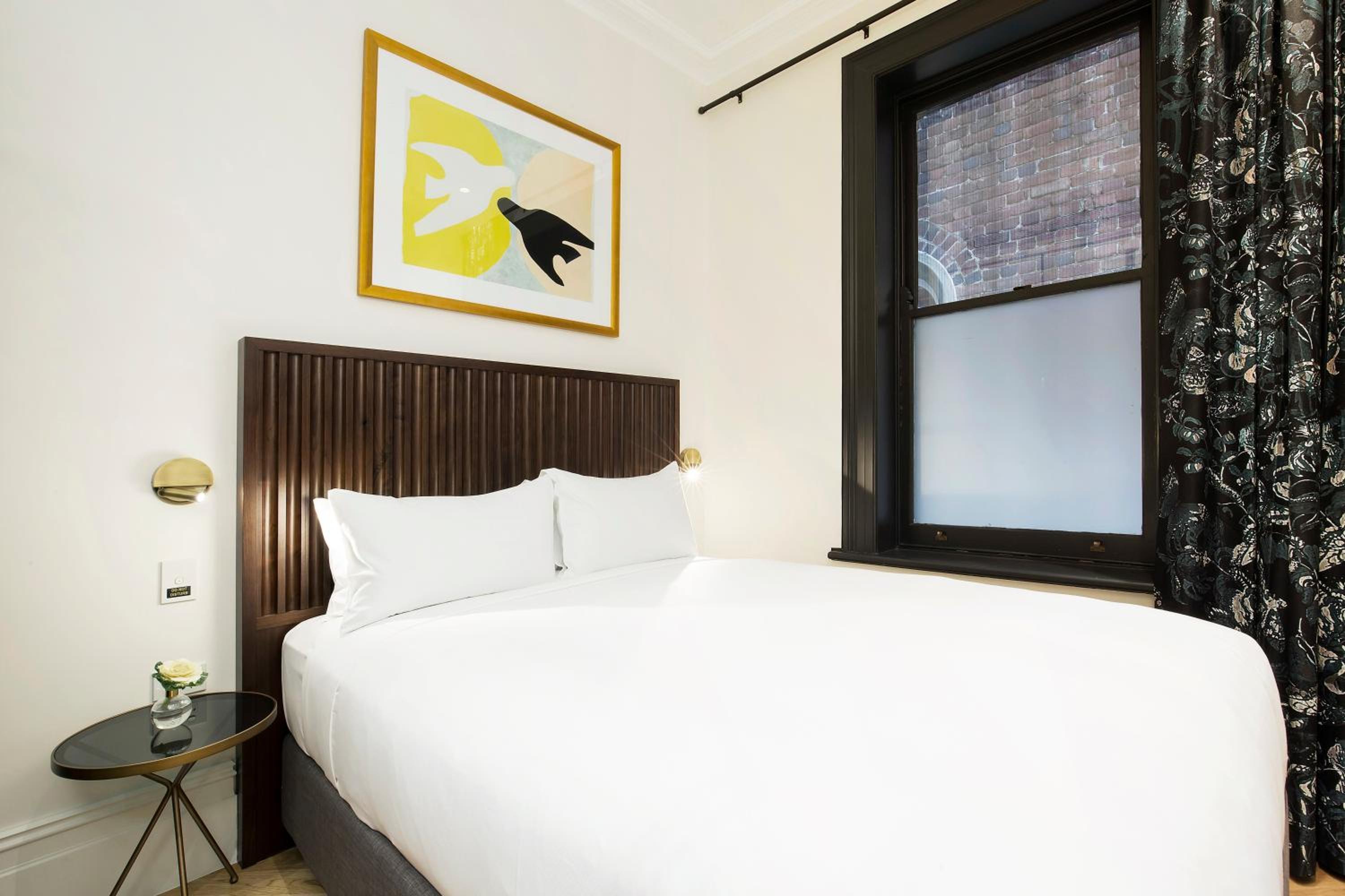 Queen Room - Cozy photo 2