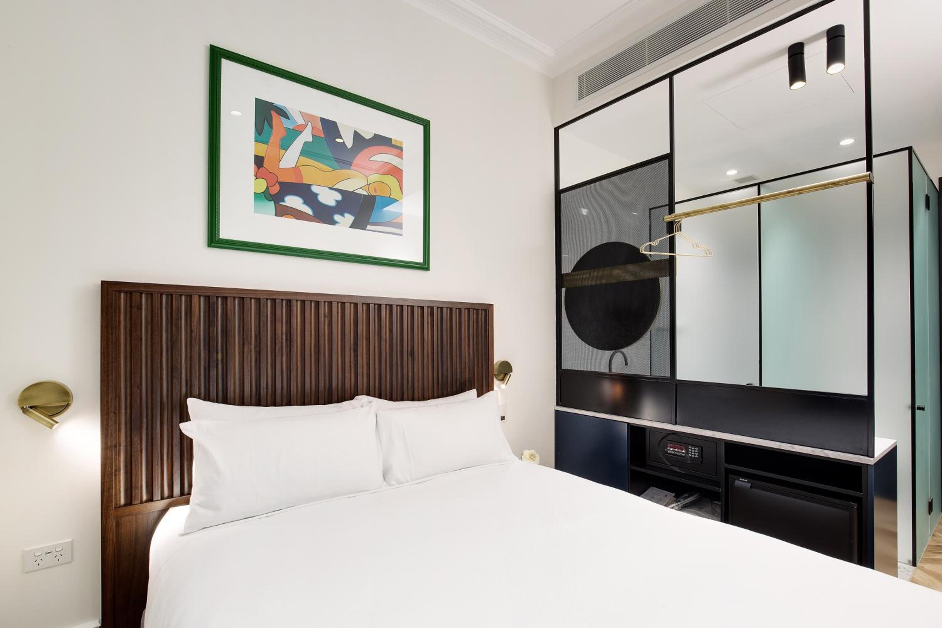 Queen Room - Cozy