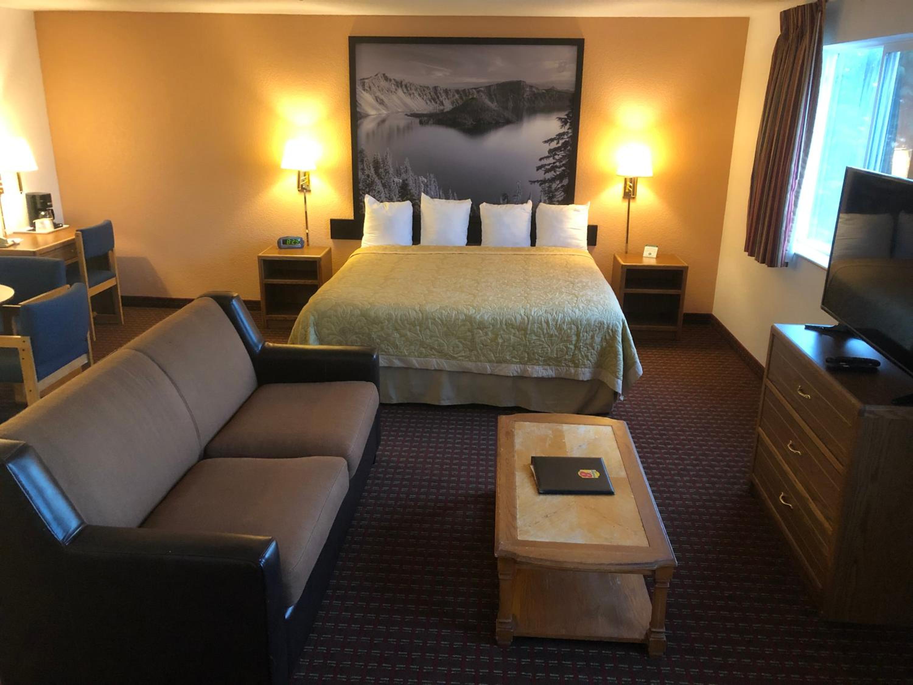 King Studio Suite - Non-Smoking - Photo 4
