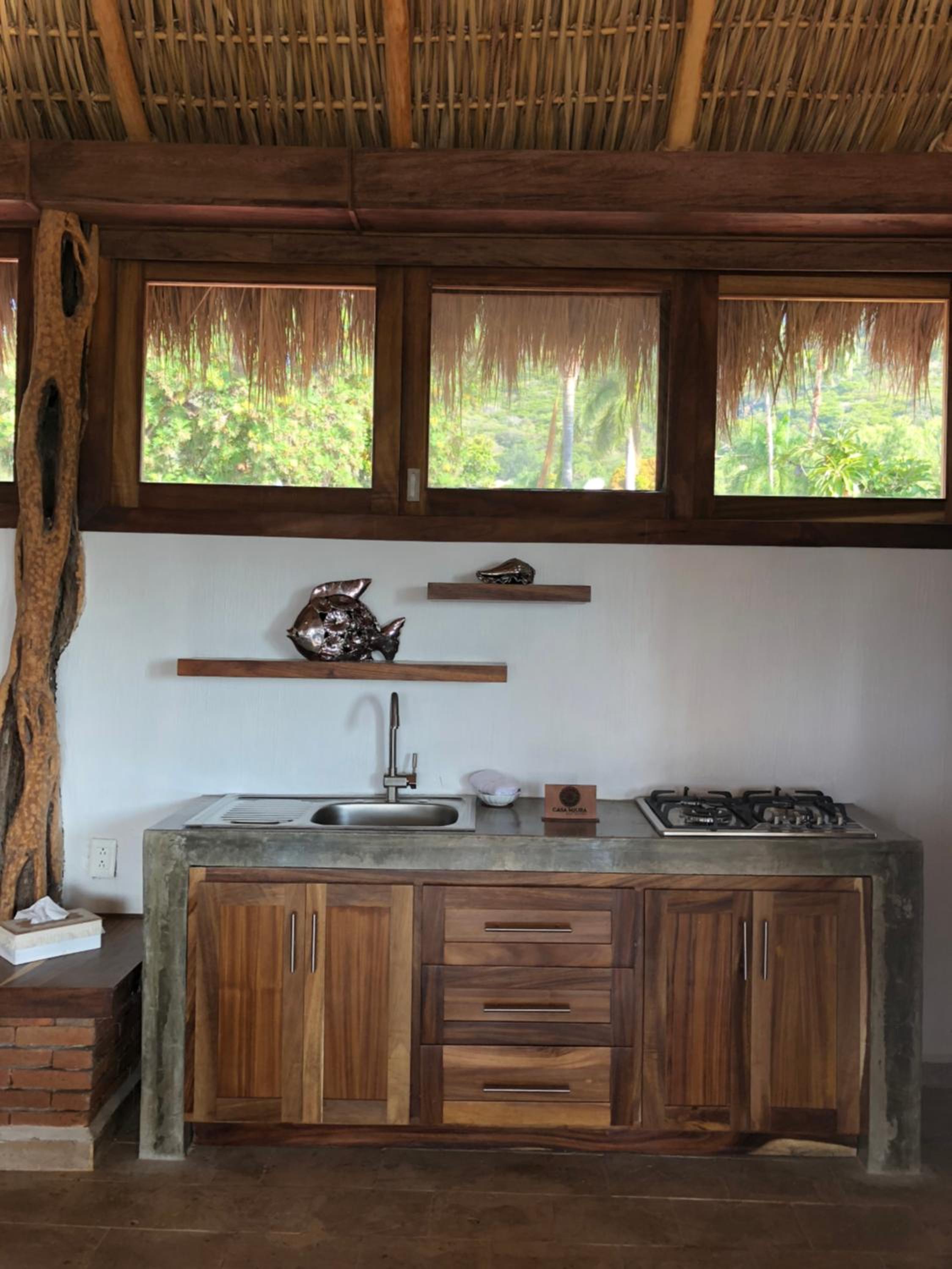 Suite Palapa Lake View - Photo 10