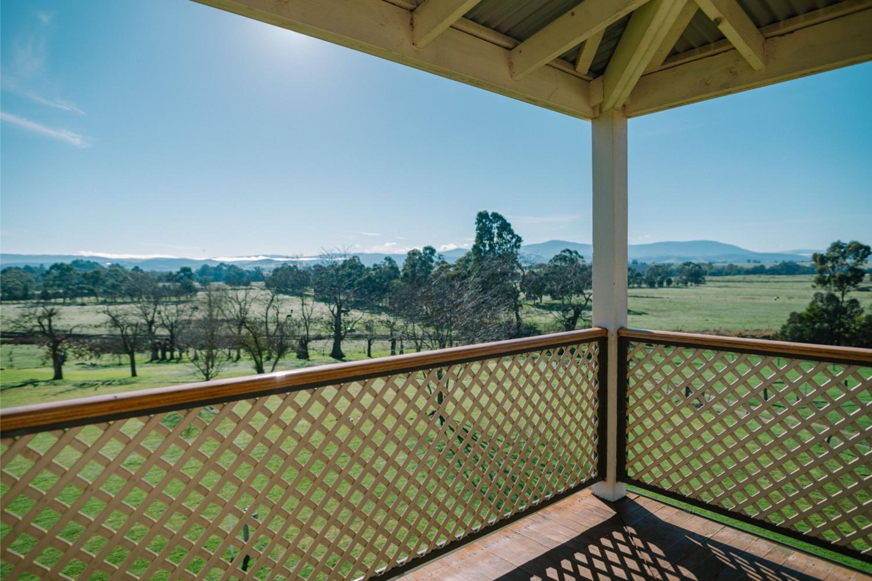Yarra Suite - Photo 2