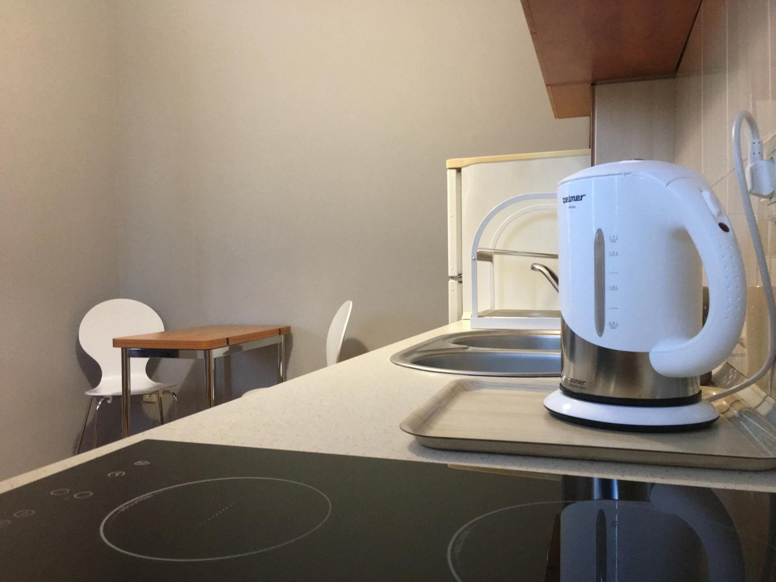 Studio Apartment - Photo 4