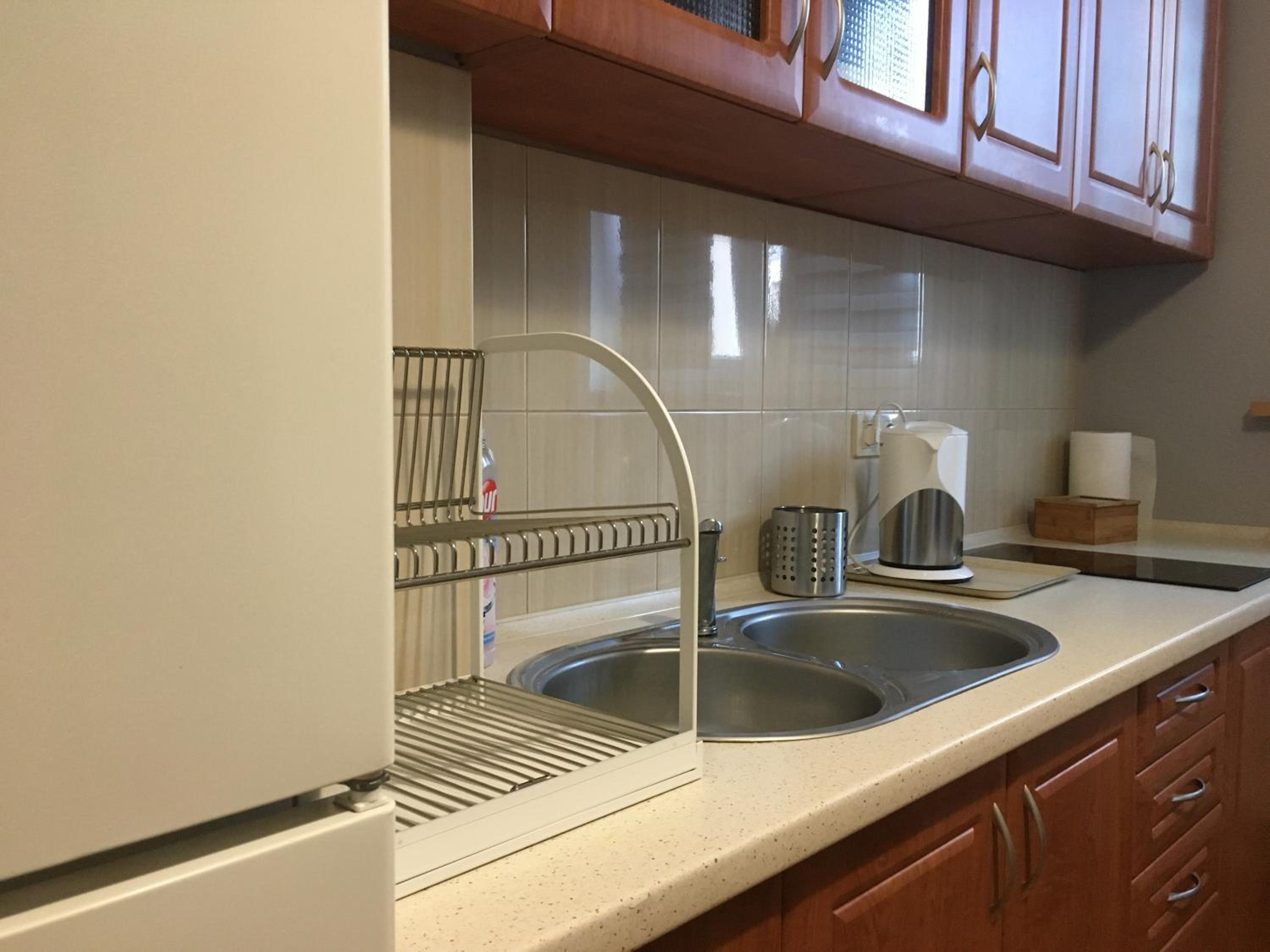Studio Apartment - Photo 6