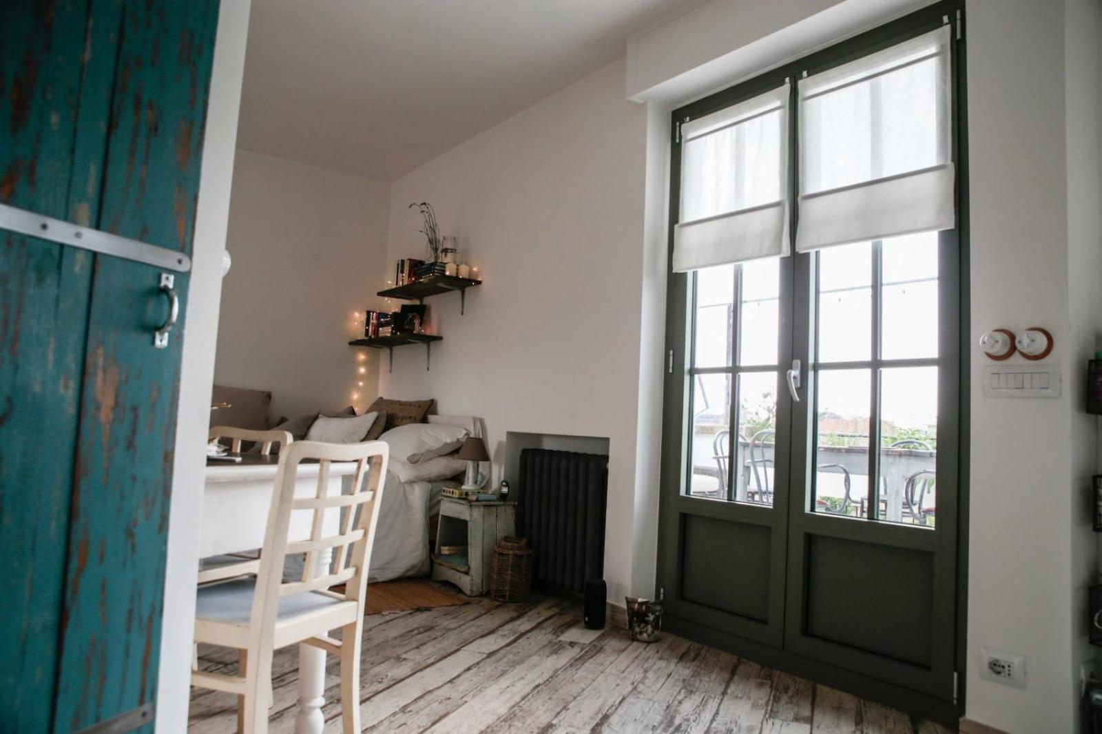One-Bedroom Apartment - Photo 102