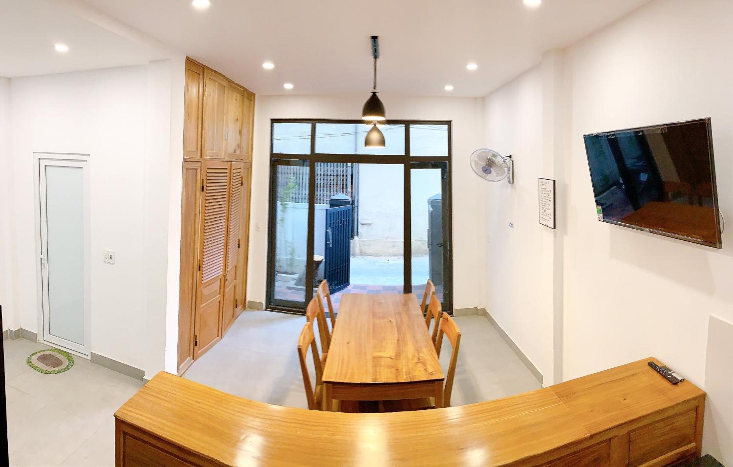 Standard Triple Room - Photo 9