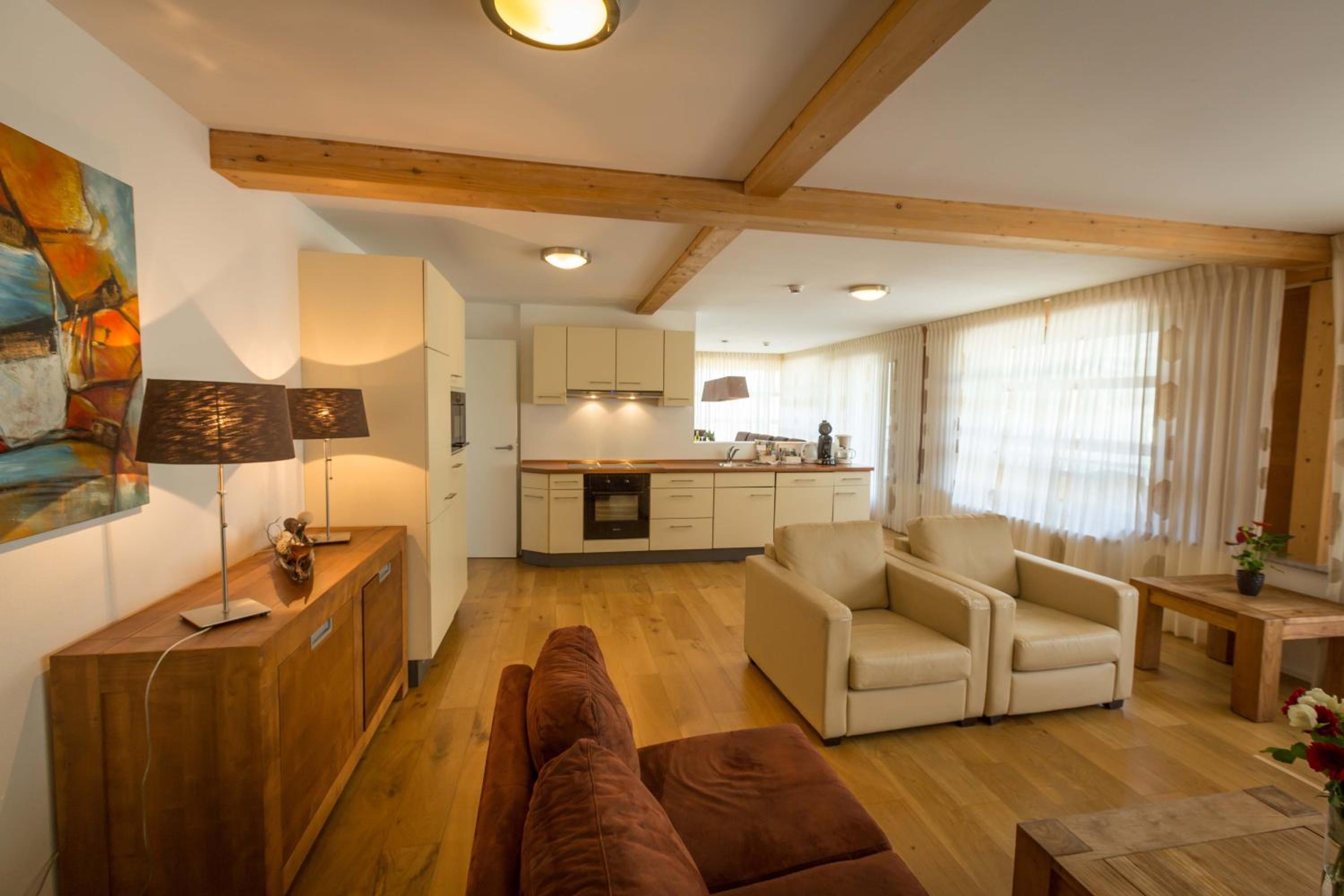 Three-Bedroom Apartment photo 1