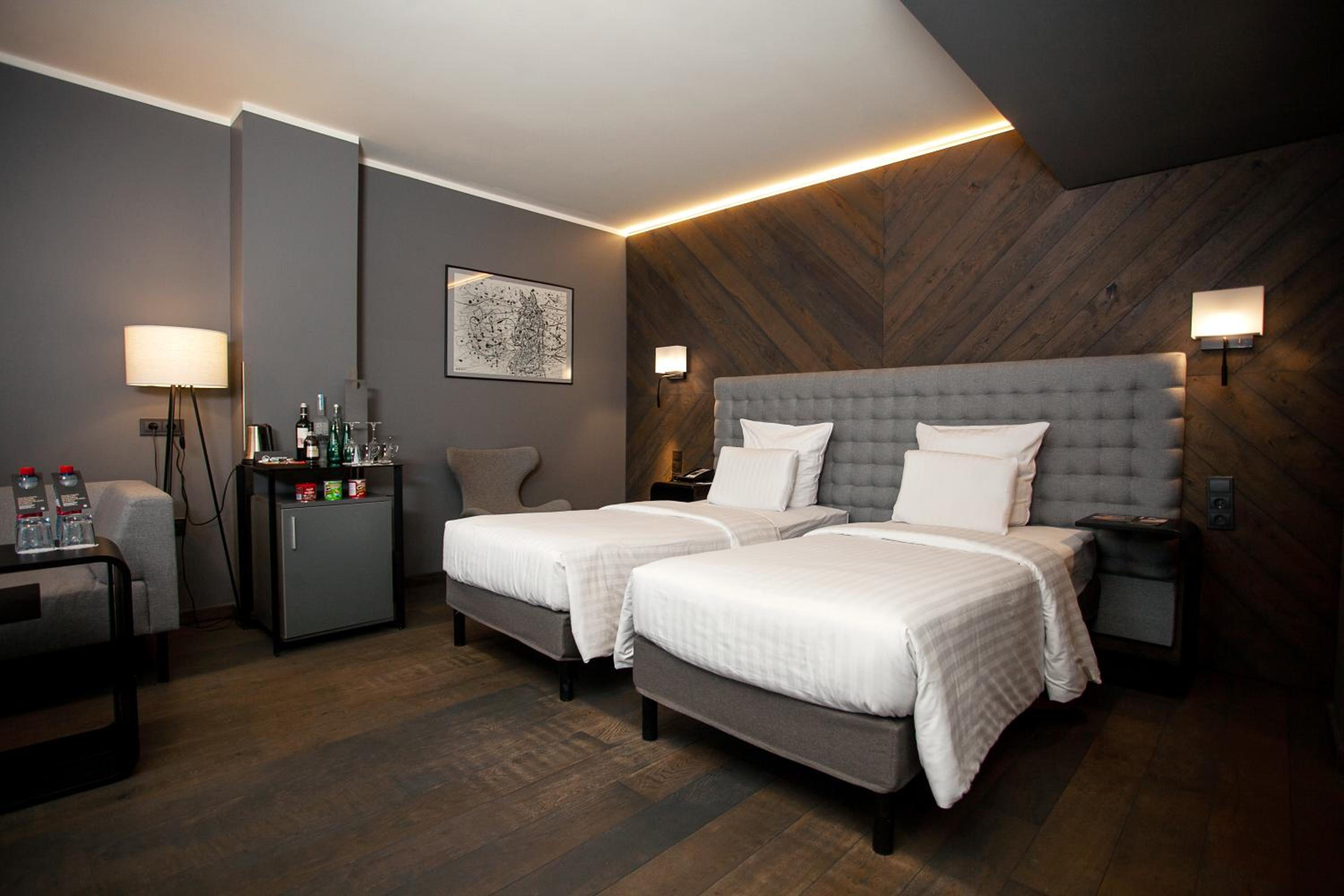 Premium Superior Twin Room
