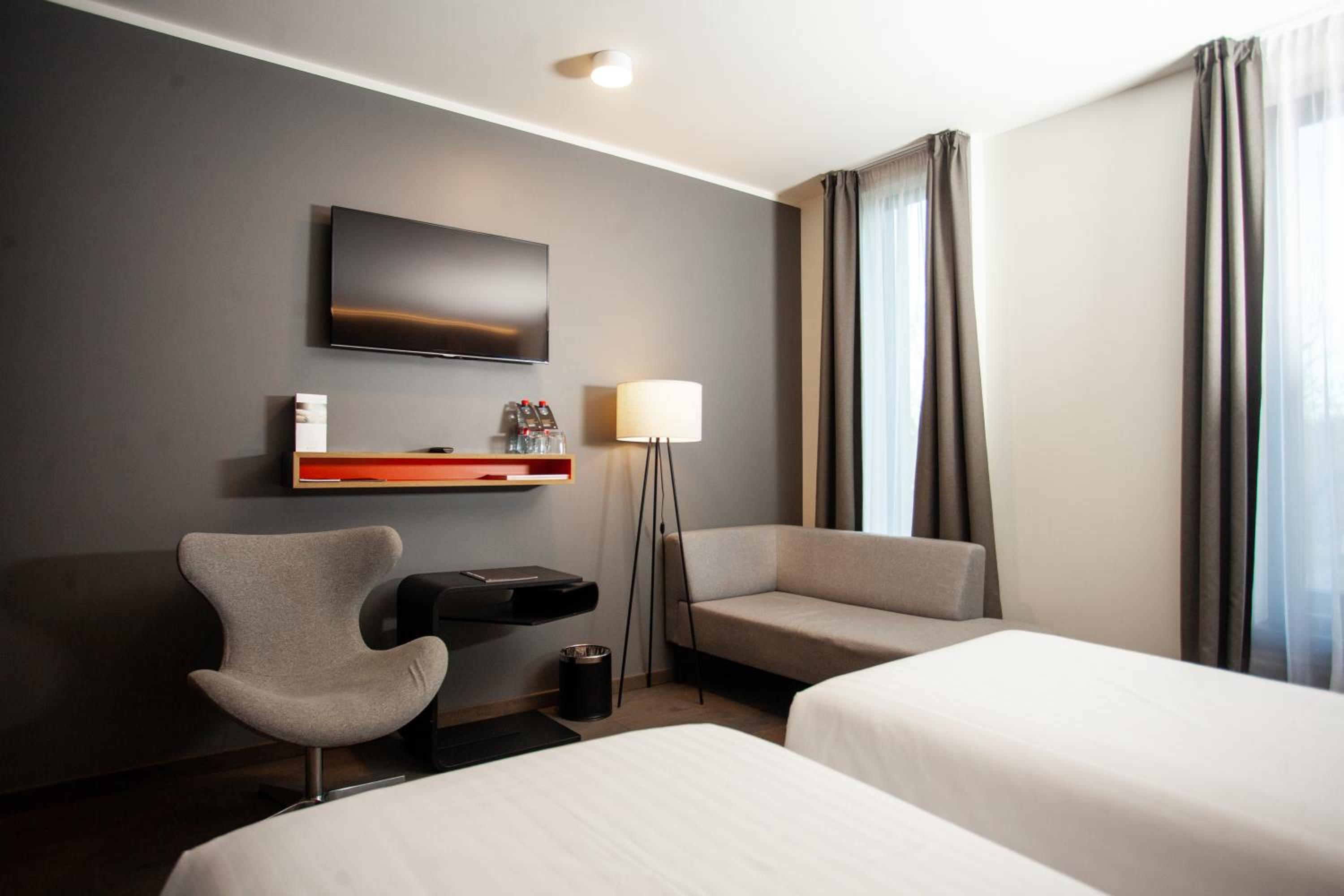 Superior Twin Room - Photo 3