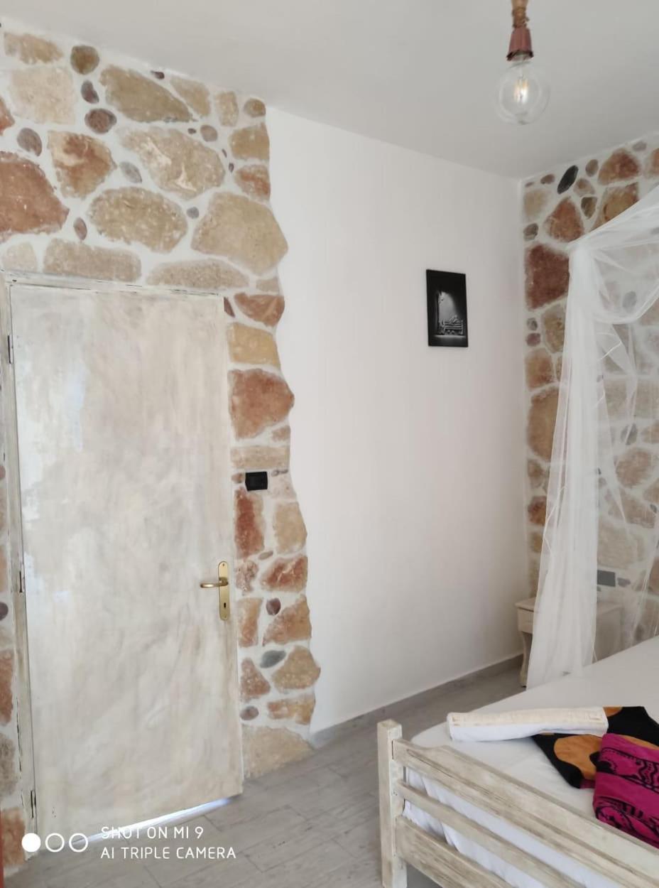 Two-Bedroom Apartment - Photo 6