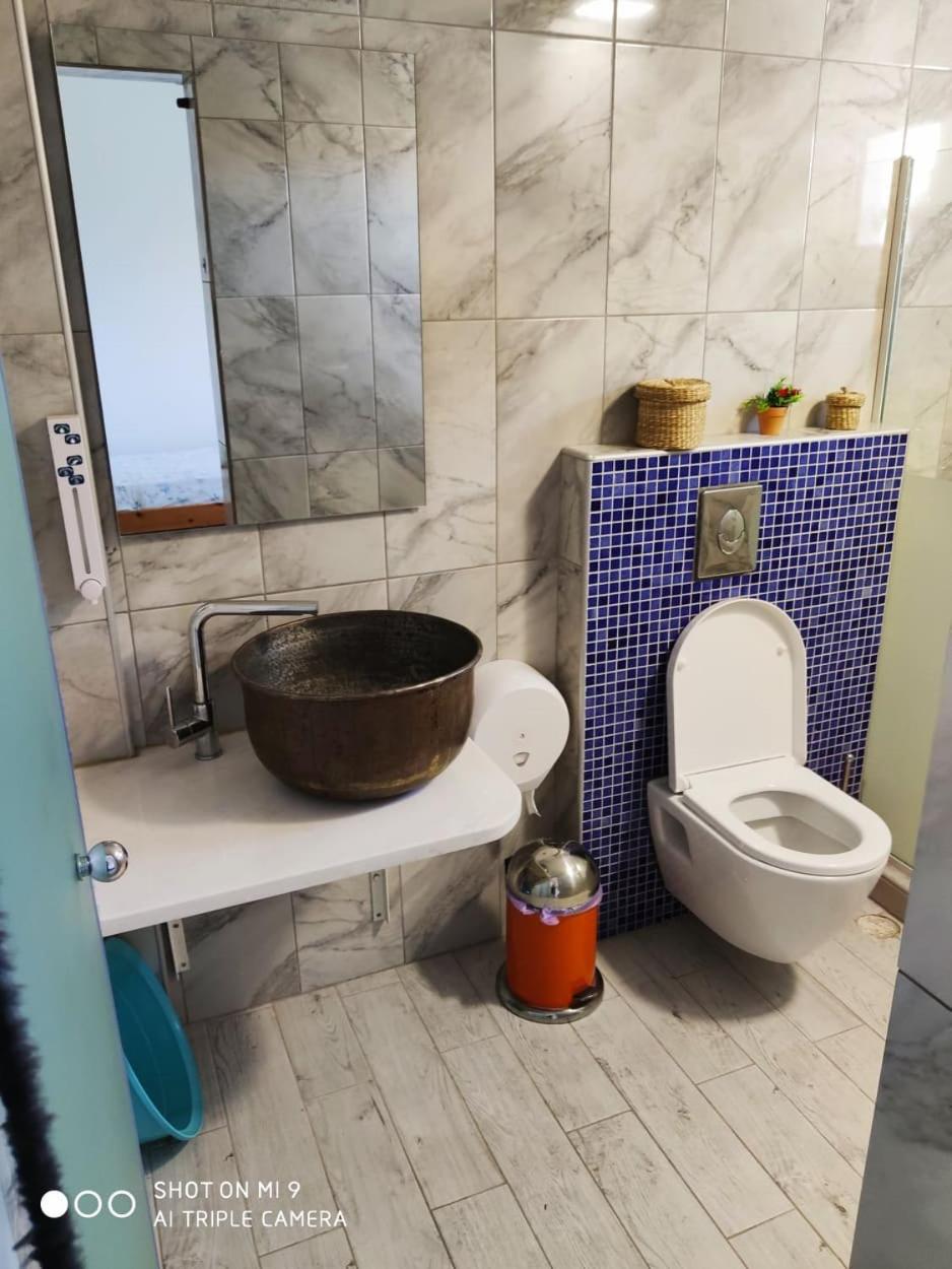 Two-Bedroom Apartment - Photo 8