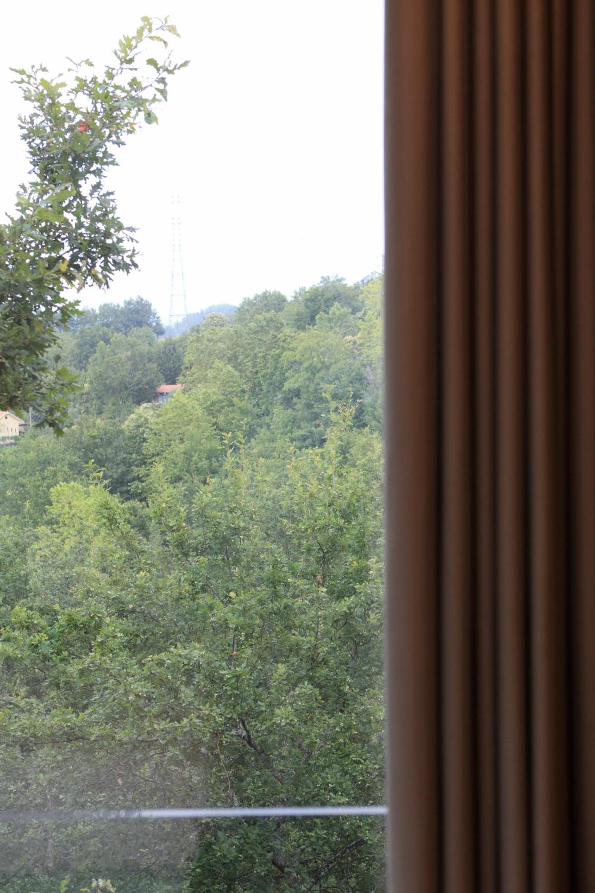Double Room with Mountain View - Photo 3
