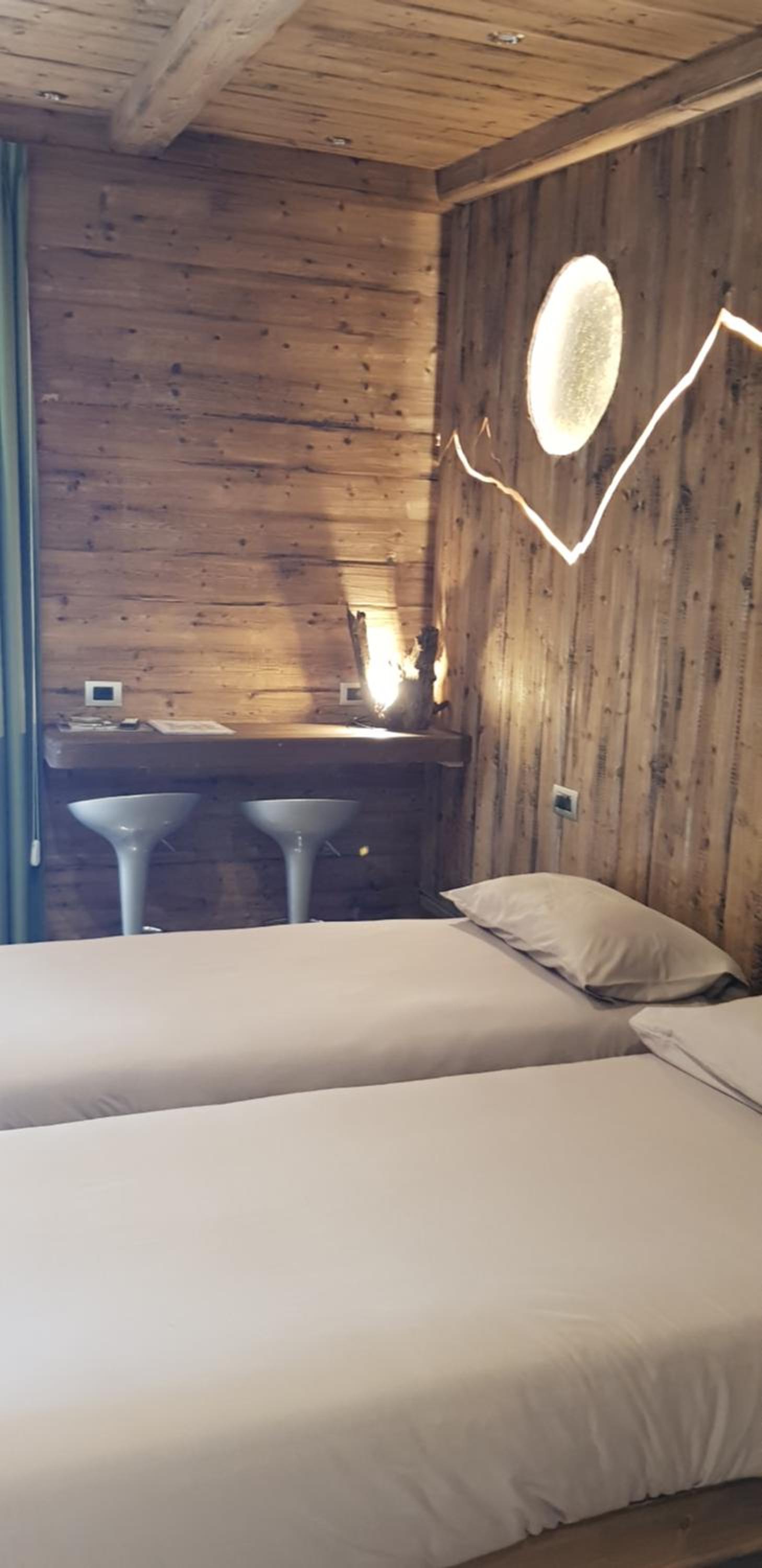 Superior Double or Twin Room - Photo 3