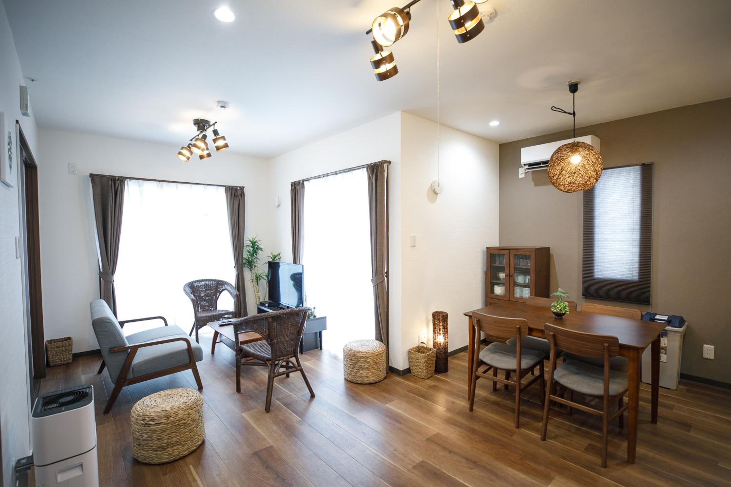 Three-Bedroom House photo 1