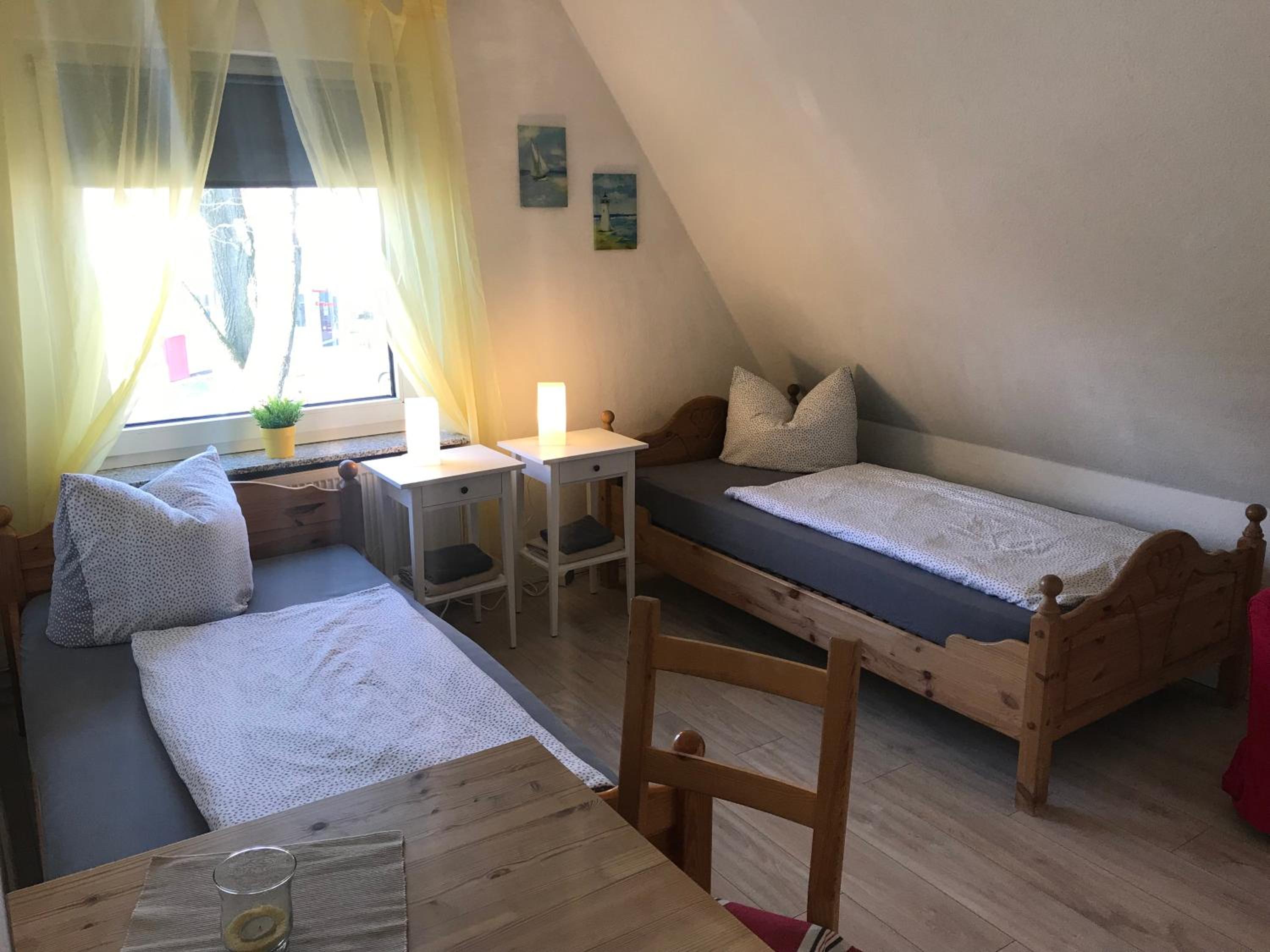 Double Room with Shared Bathroom photo 1