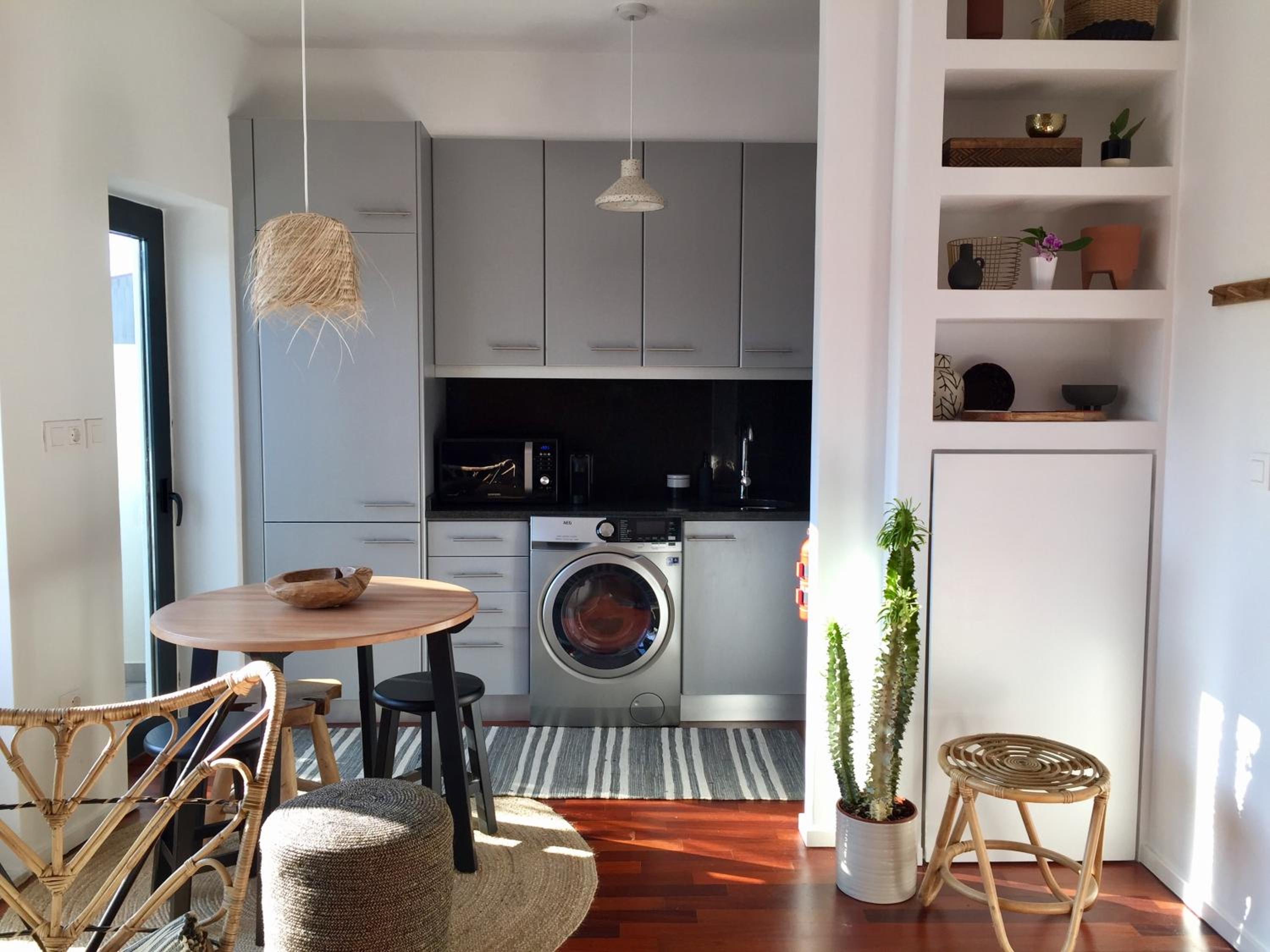 Two-Bedroom Apartment - Photo 24