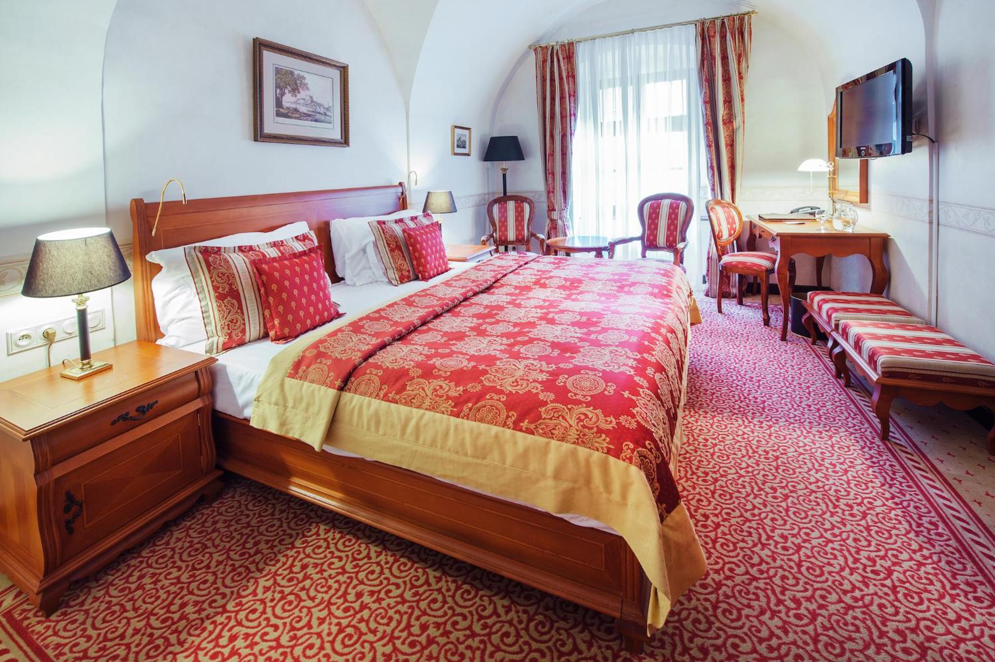 Deluxe Double Room - Photo 1