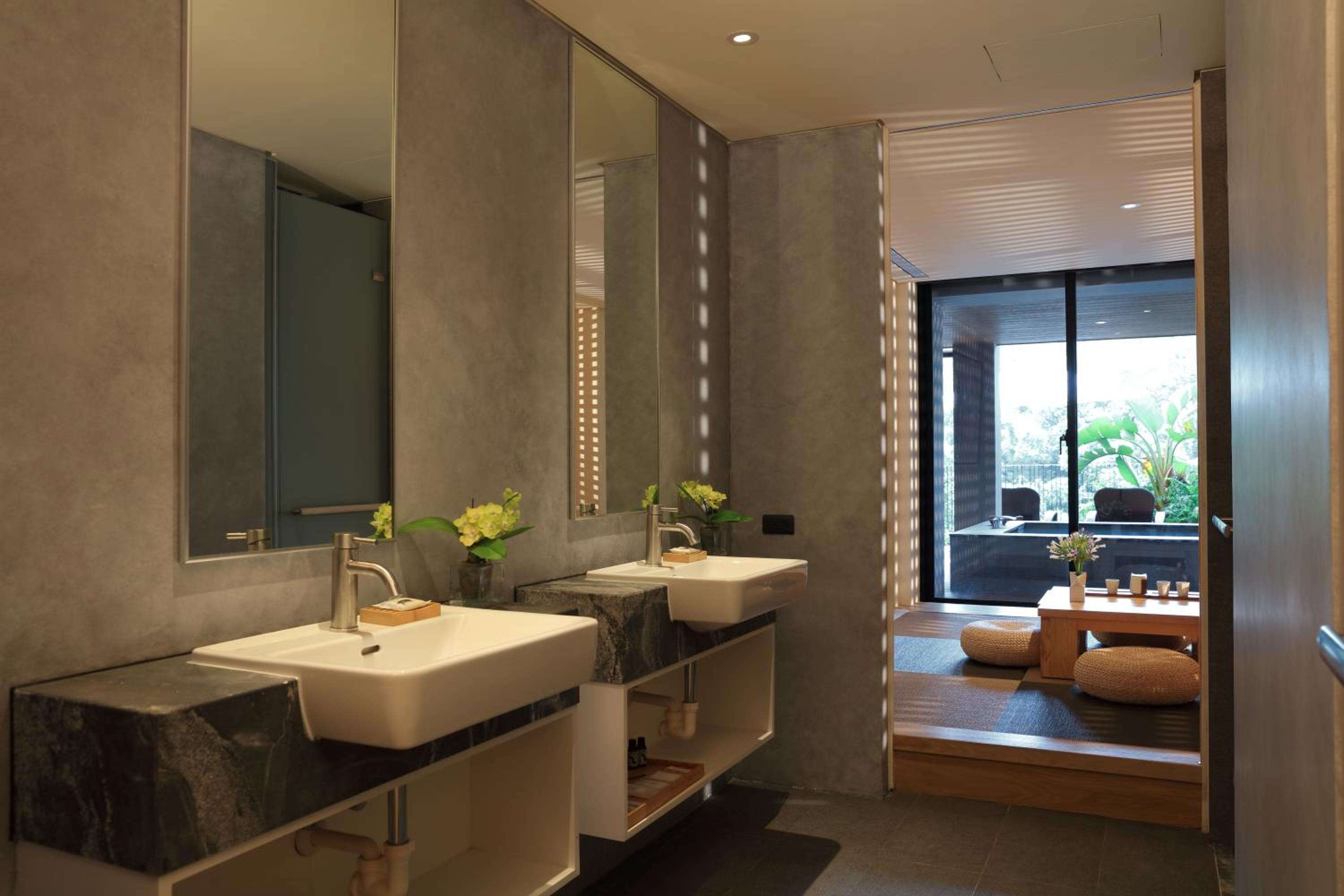 Luxury Quadruple Room photo 3