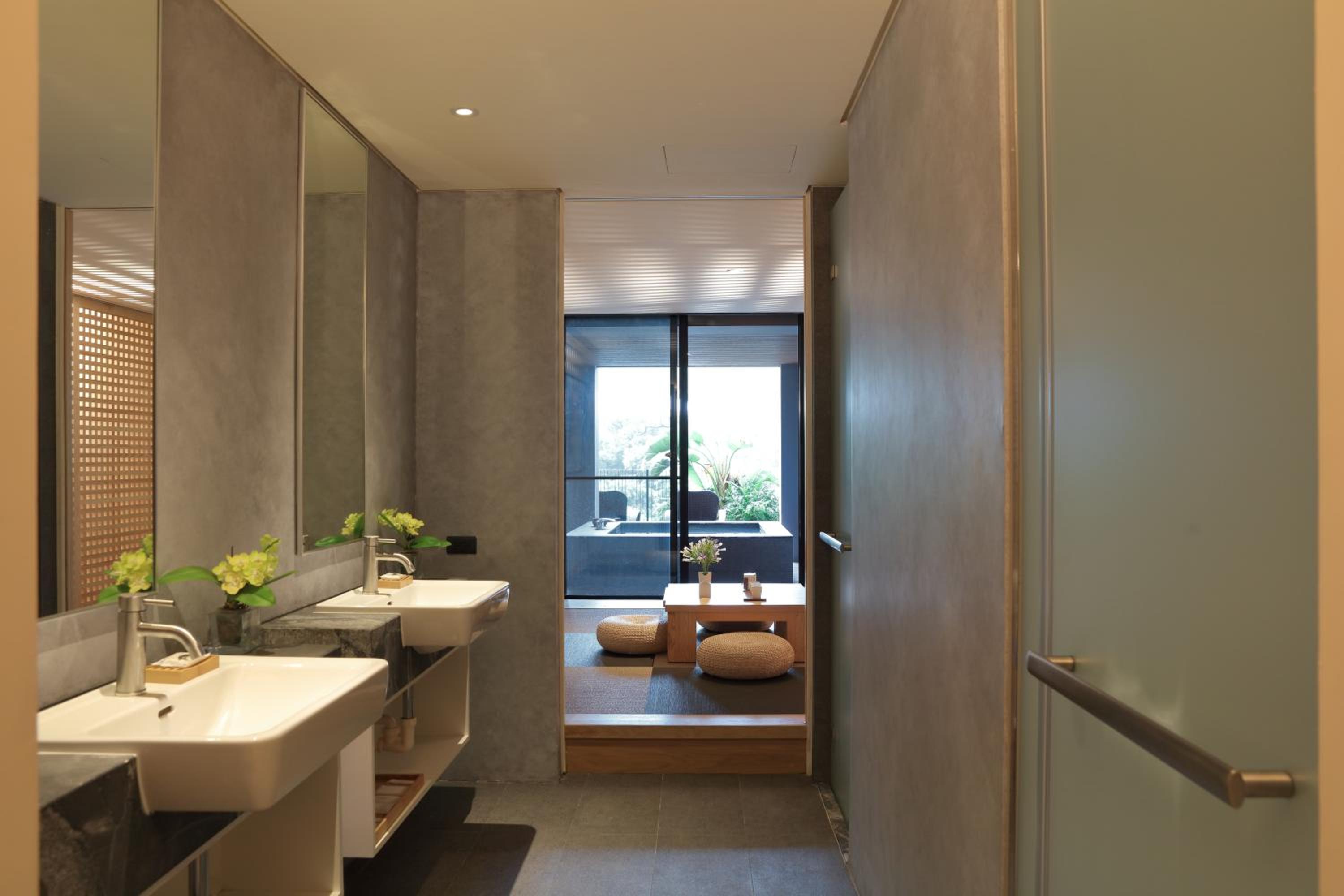 Luxury Quadruple Room photo 2