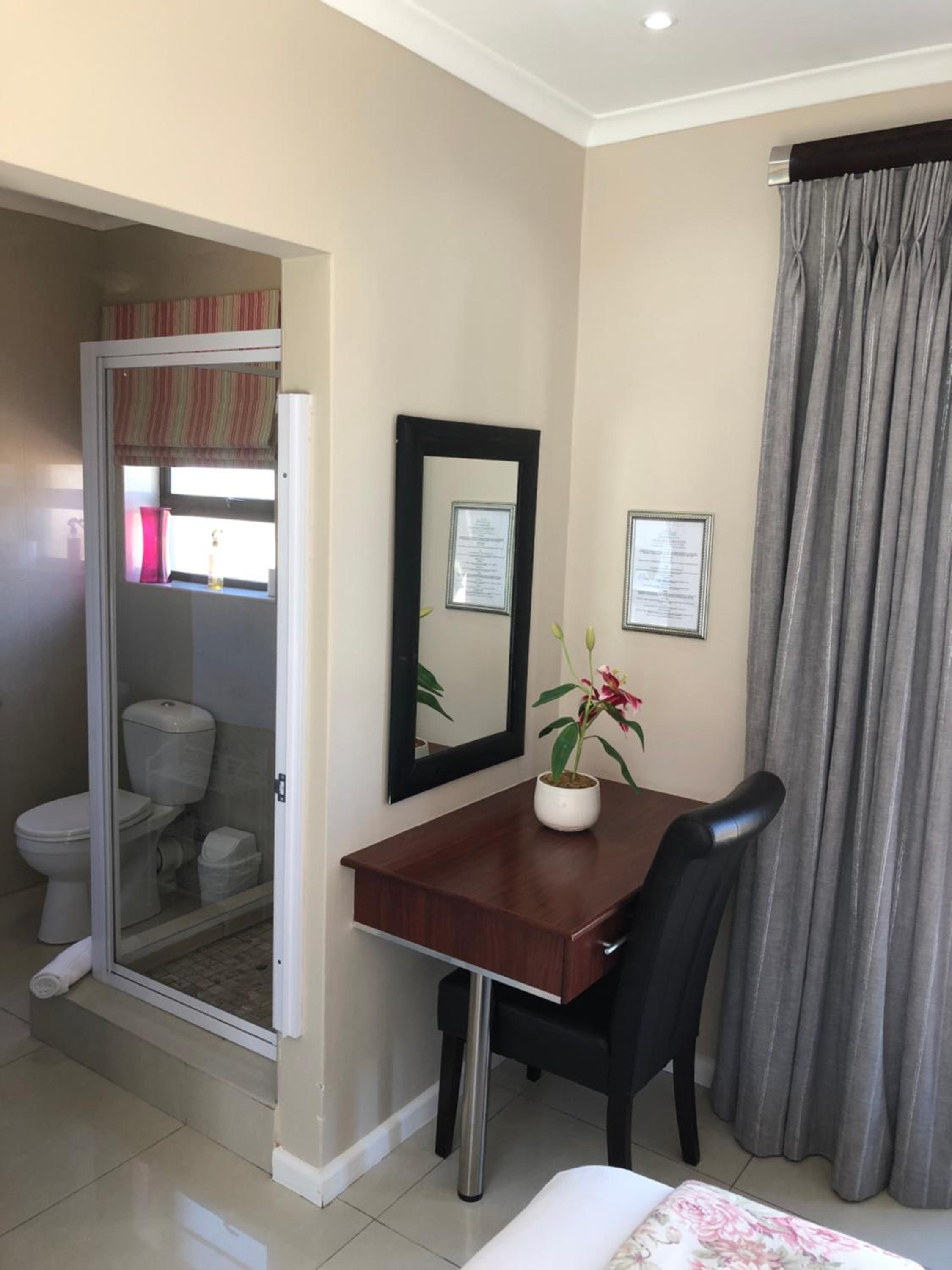  Double Room - Photo 34