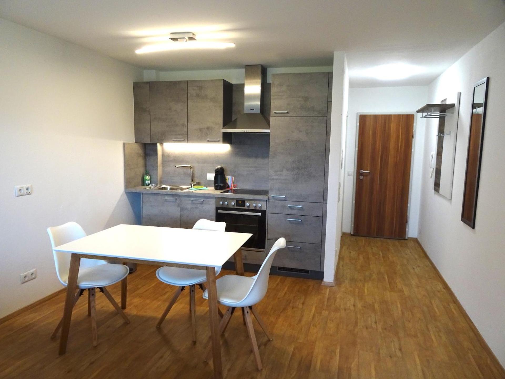 Apartment with Balcony photo 2