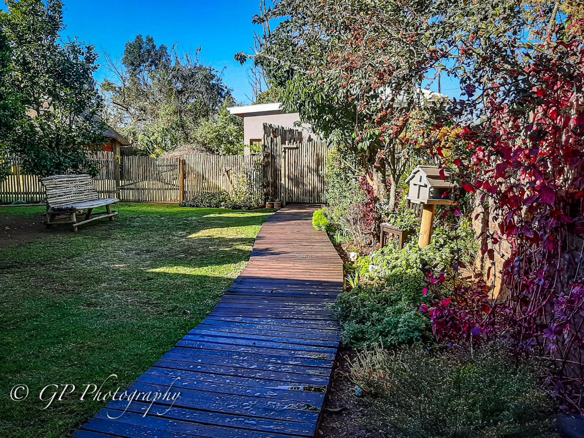Suite with Garden View - Photo 8