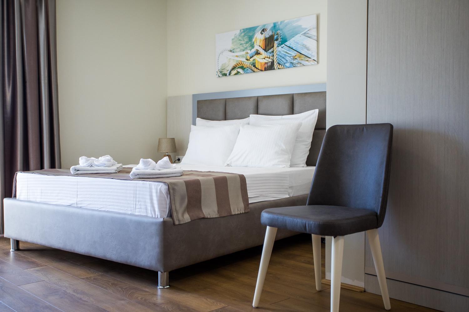 Superior Quadruple Room - Photo 9