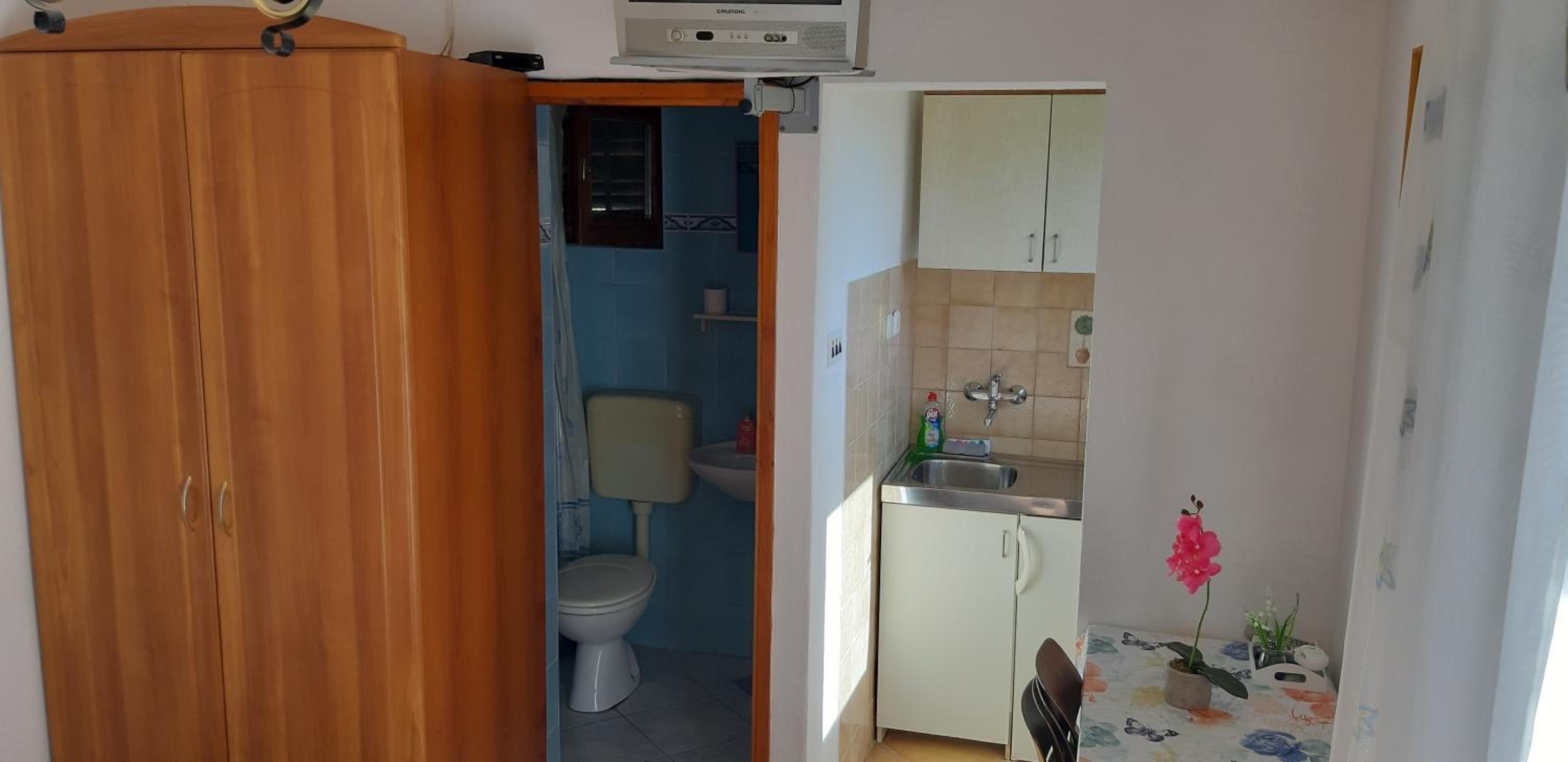 Apartment - Photo 12