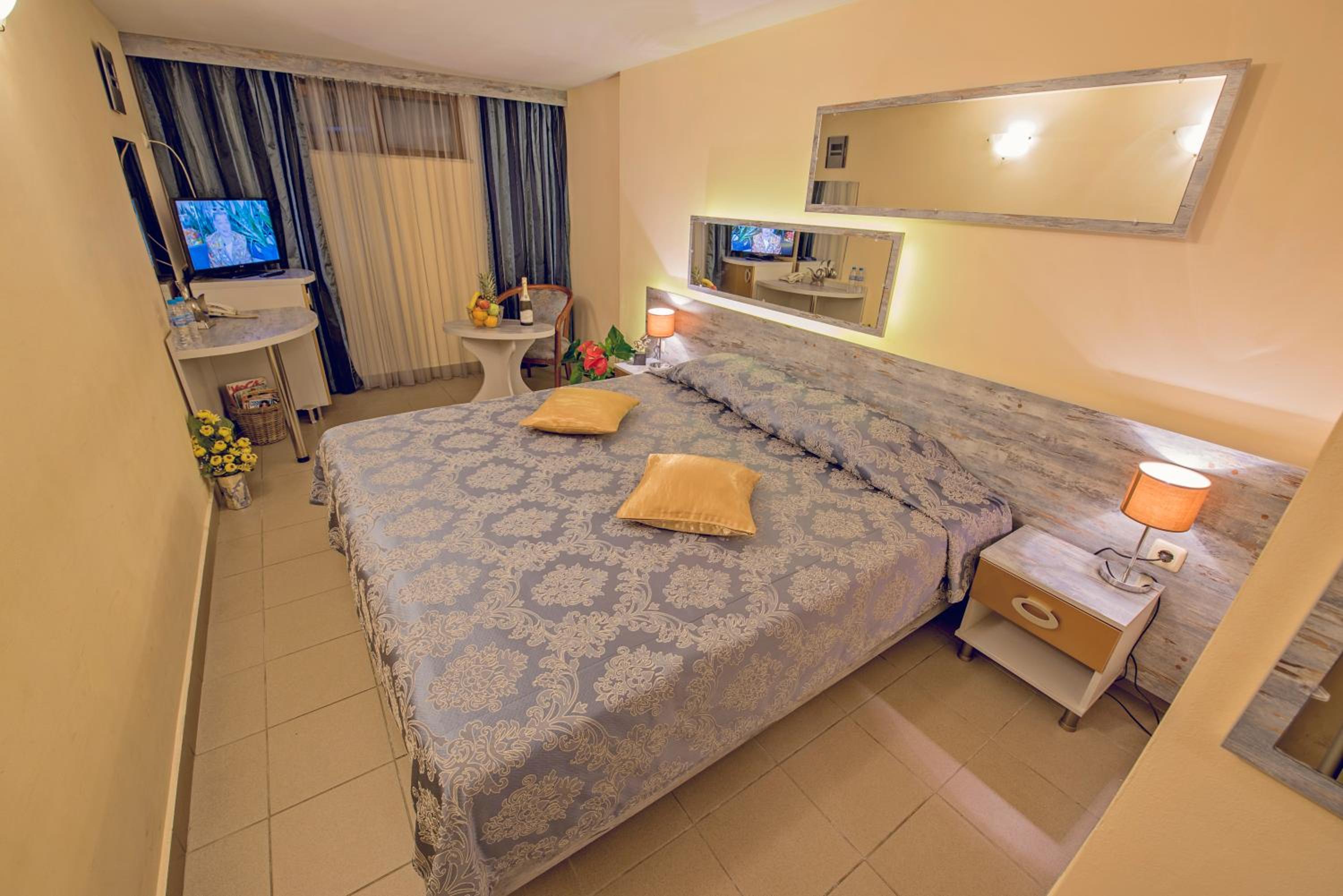 Economy Double or Twin Room - Photo 9