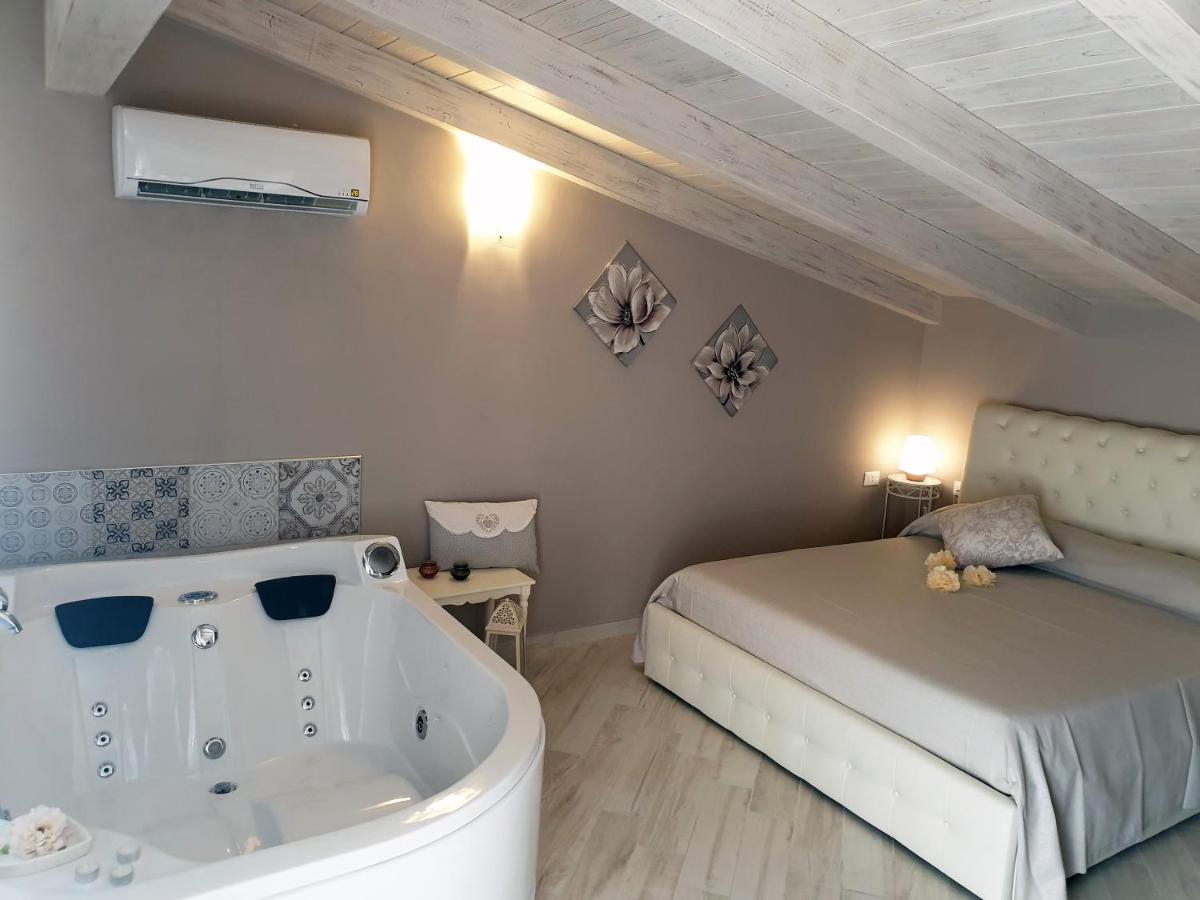 Junior Suite with Balcony photo 2
