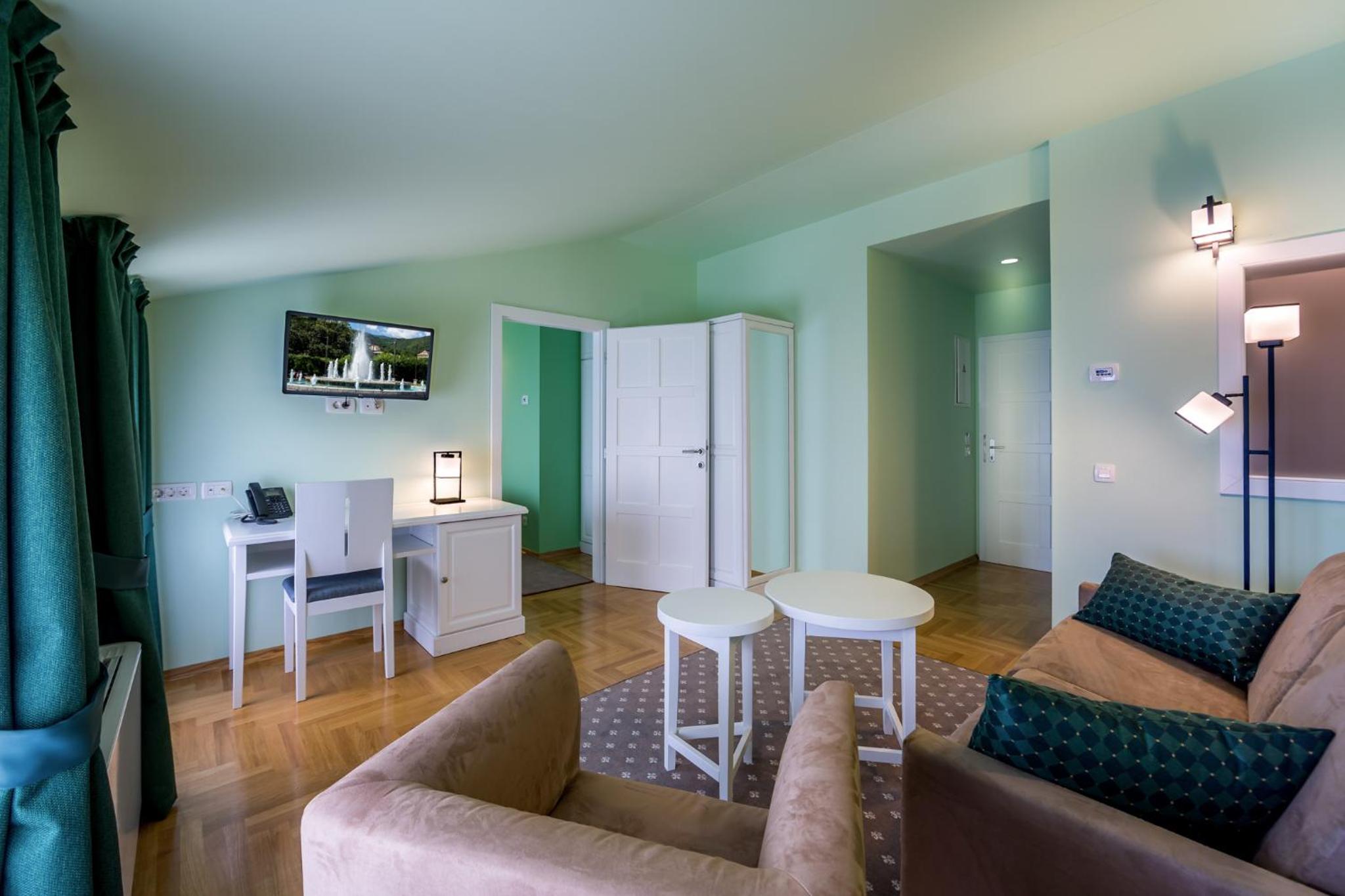 Apartment - Photo 5