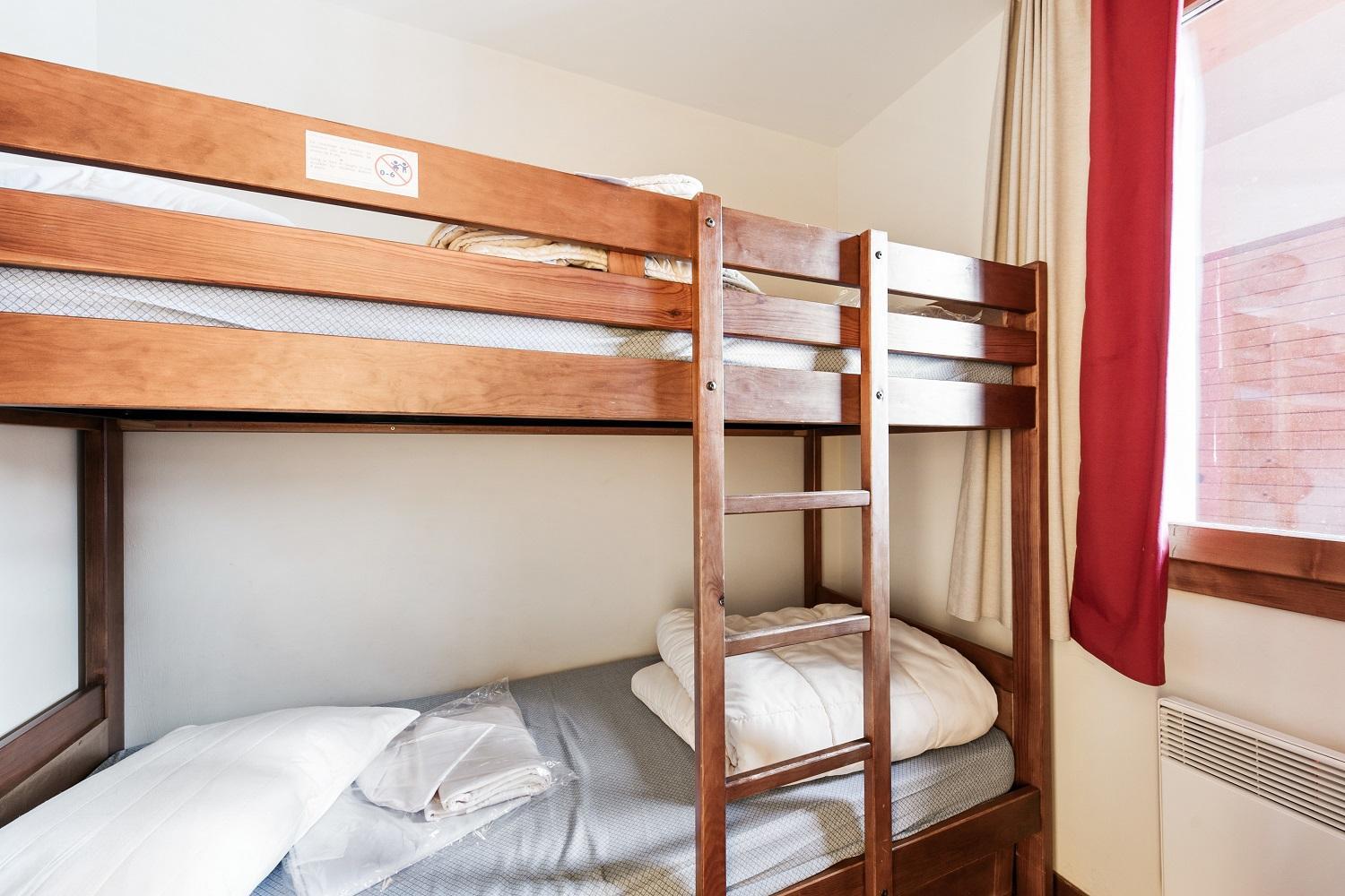 Select Two-Bedroom Apartment (6 People) photo 3