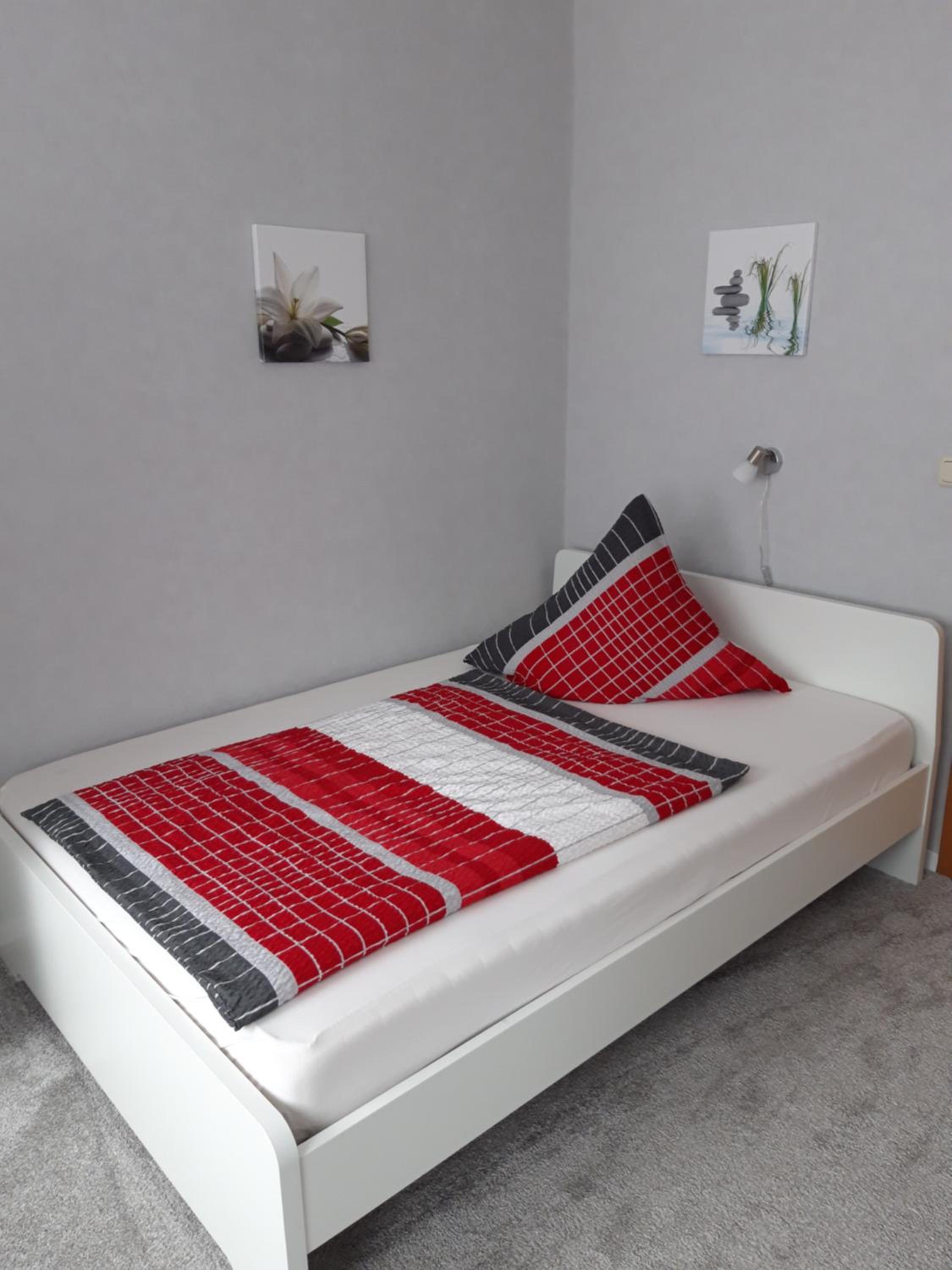 Single Room with Private External Bathroom