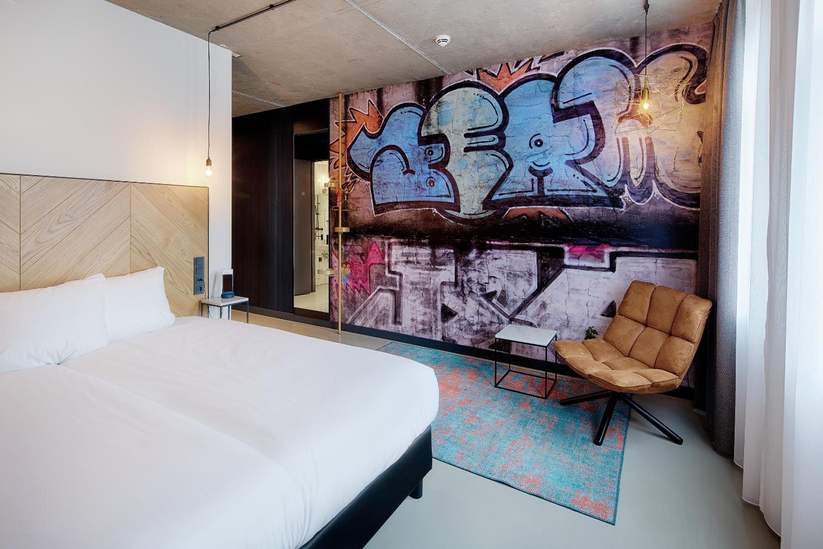 Twin Room - Disability Access - Photo 1