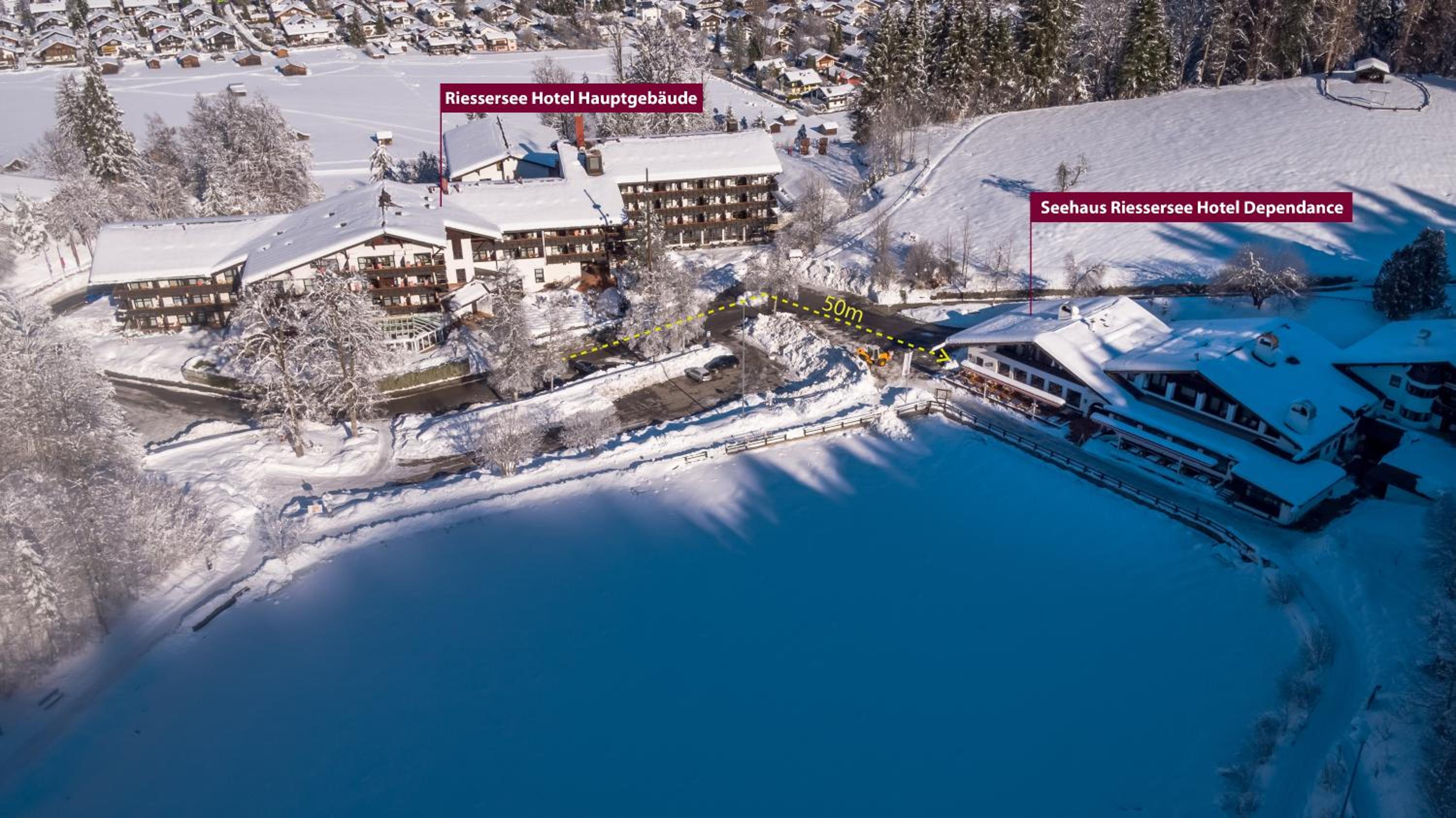 Suite with Lake View - Photo 5