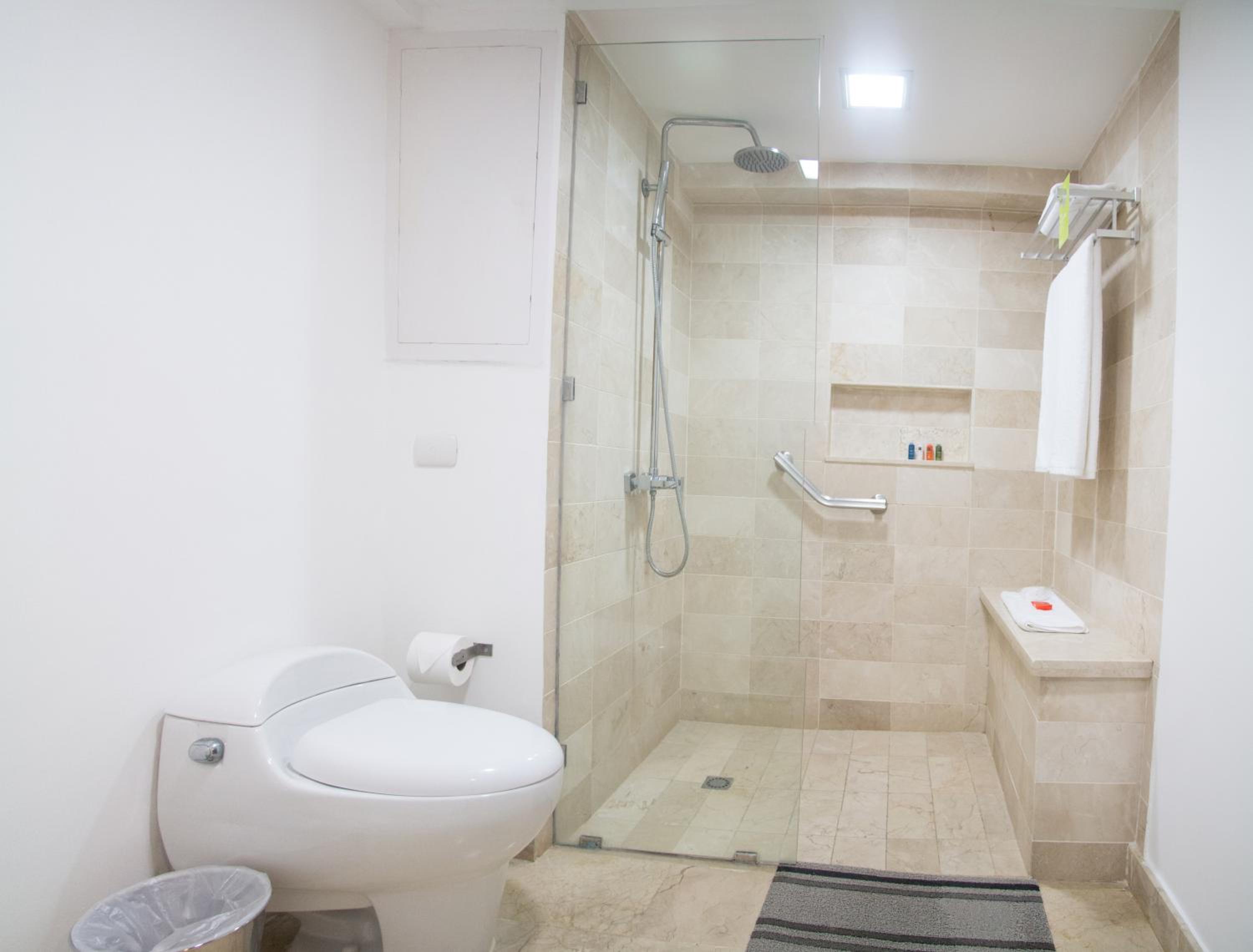 One-Bedroom King Suite with Sofa Bed - Non-Smoking - Photo 1
