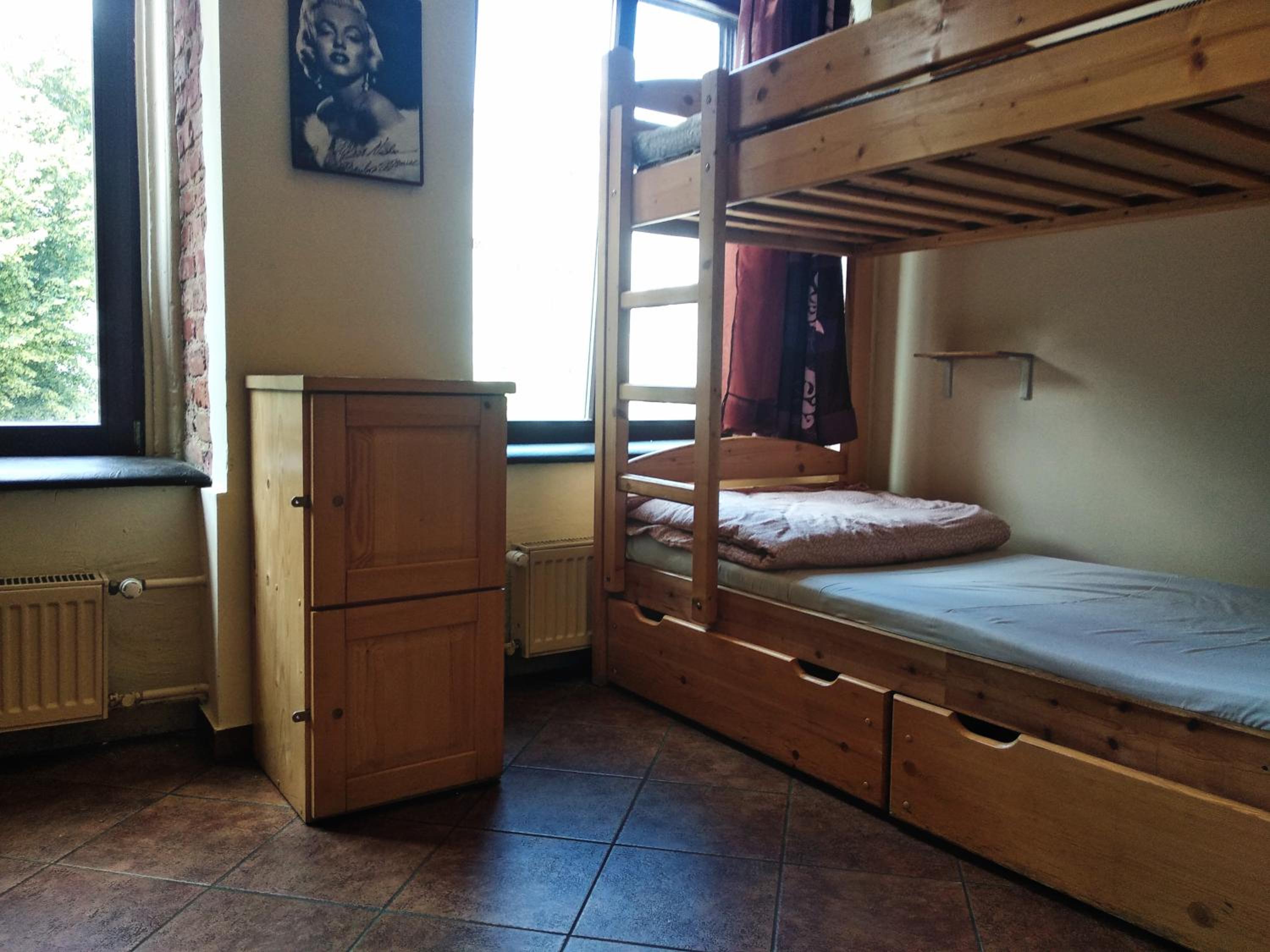 4-Bed Mixed Dormitory Room photo 1