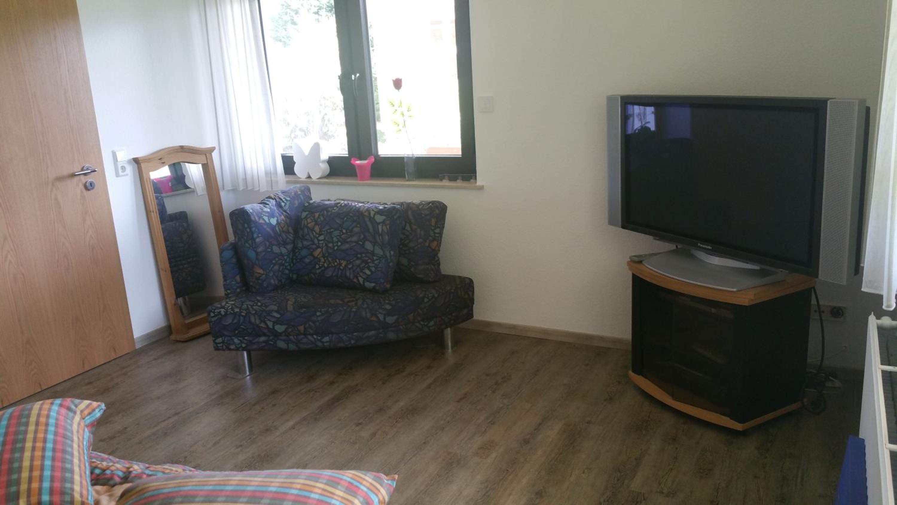 Apartment photo 2