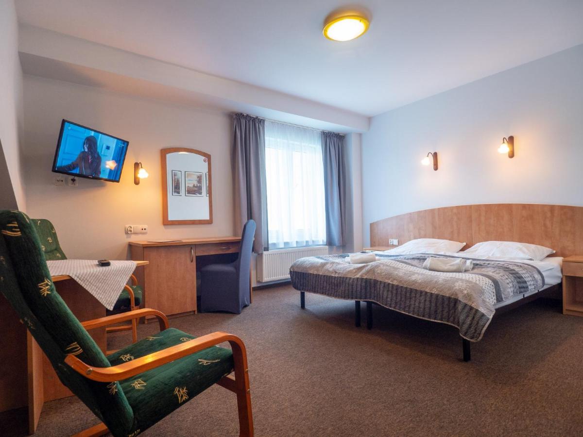 Economy Double Room photo 3