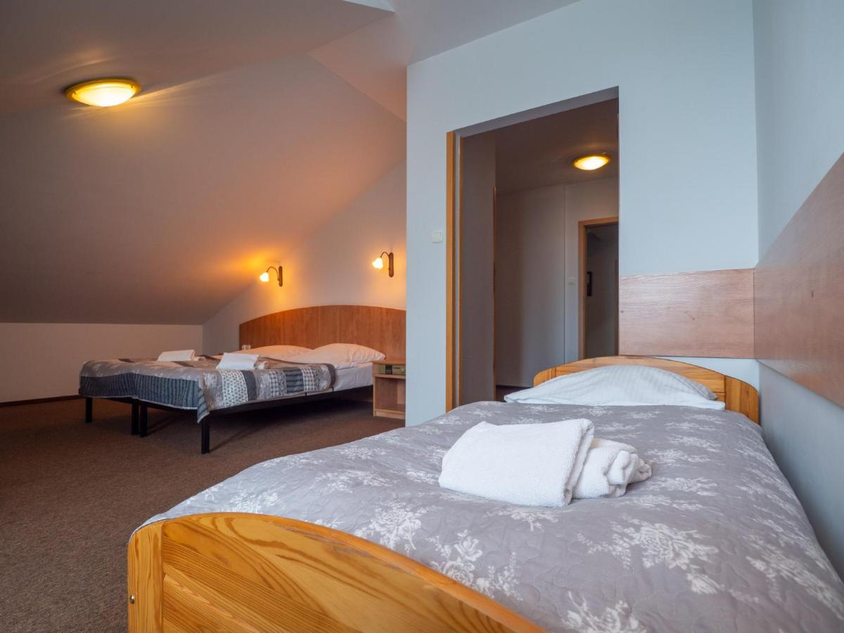 Economy Double Room photo 1