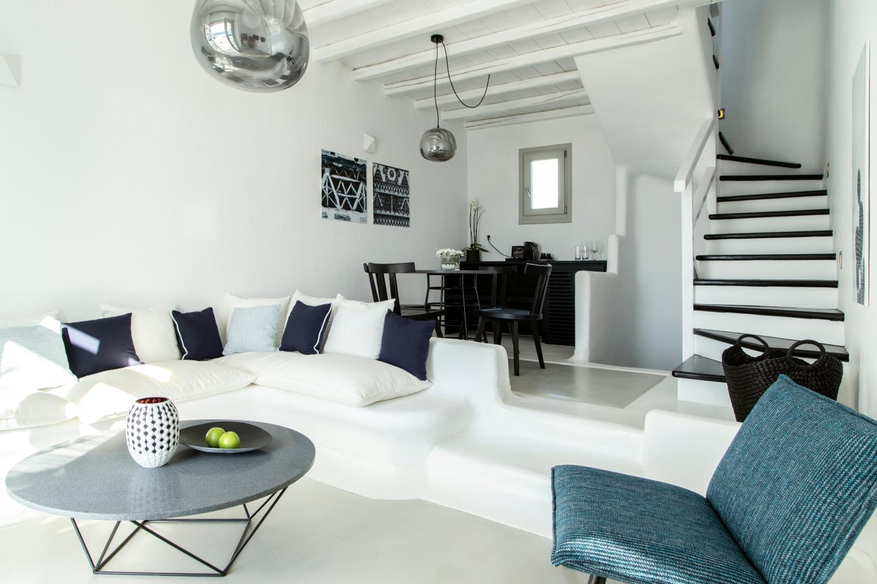 Family Maisonette with Panoramic Sea view photo 2