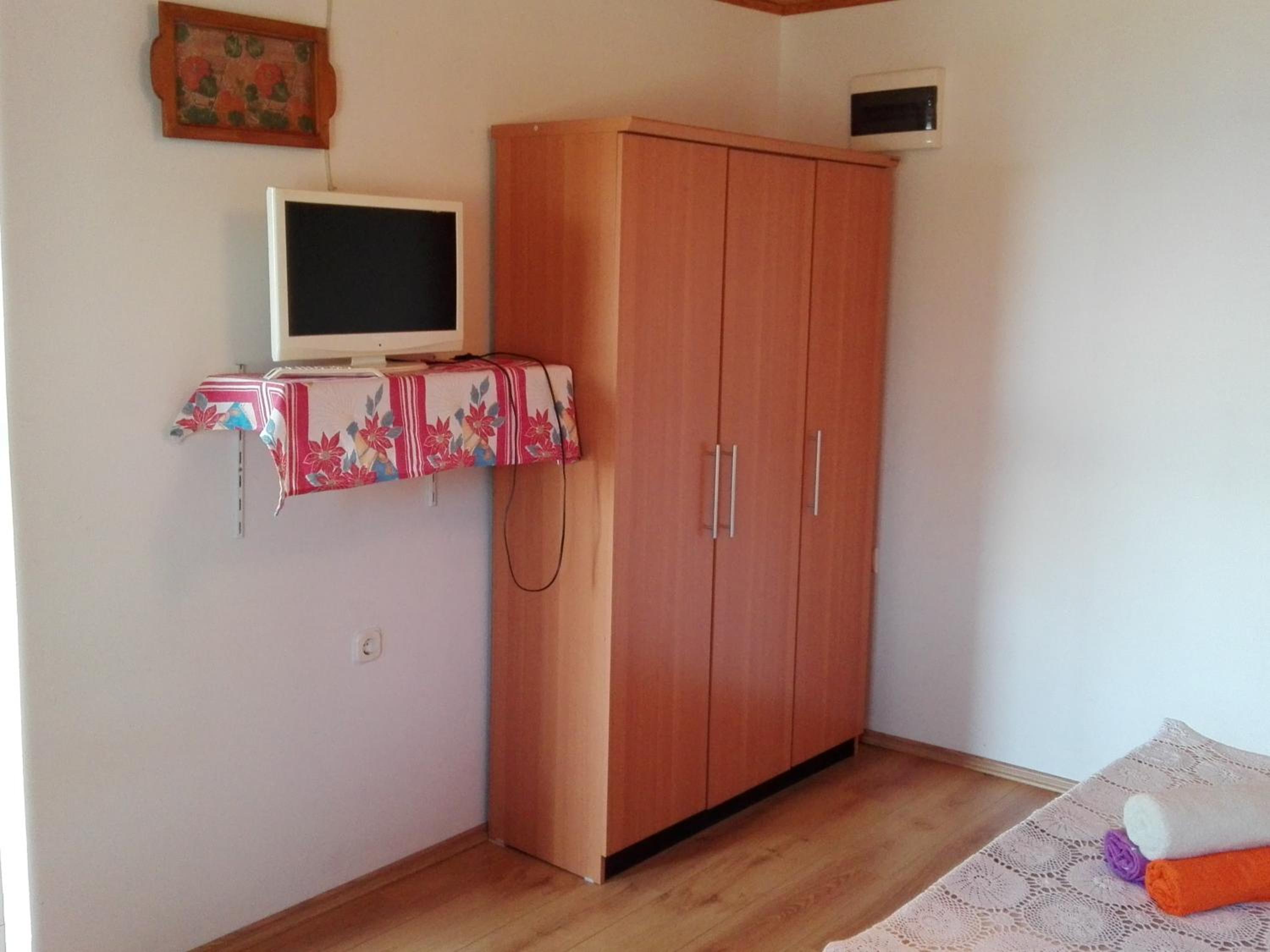Apartment - Photo 11