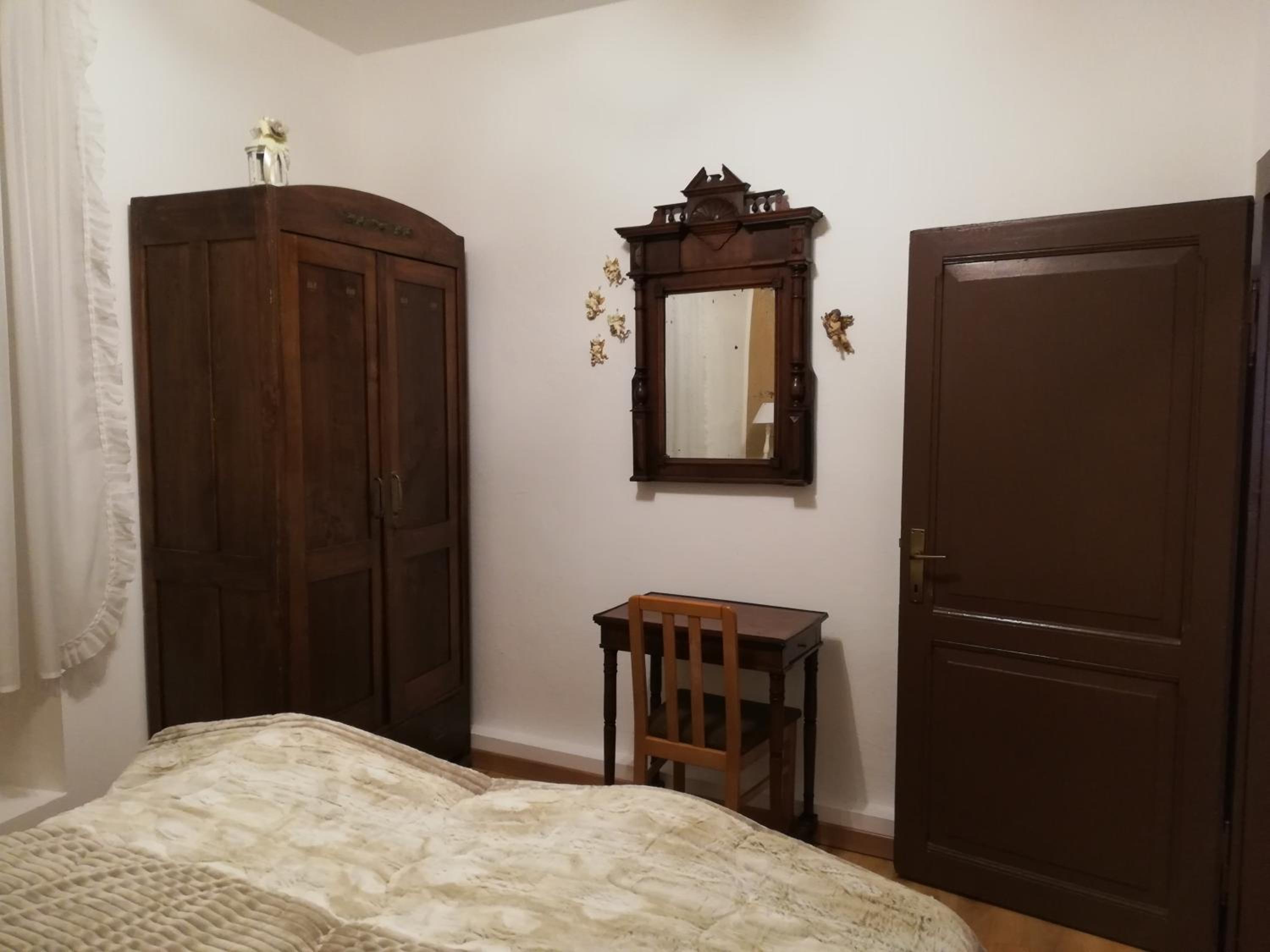 Two-Bedroom Deluxe Apartment with Balcony photo 3