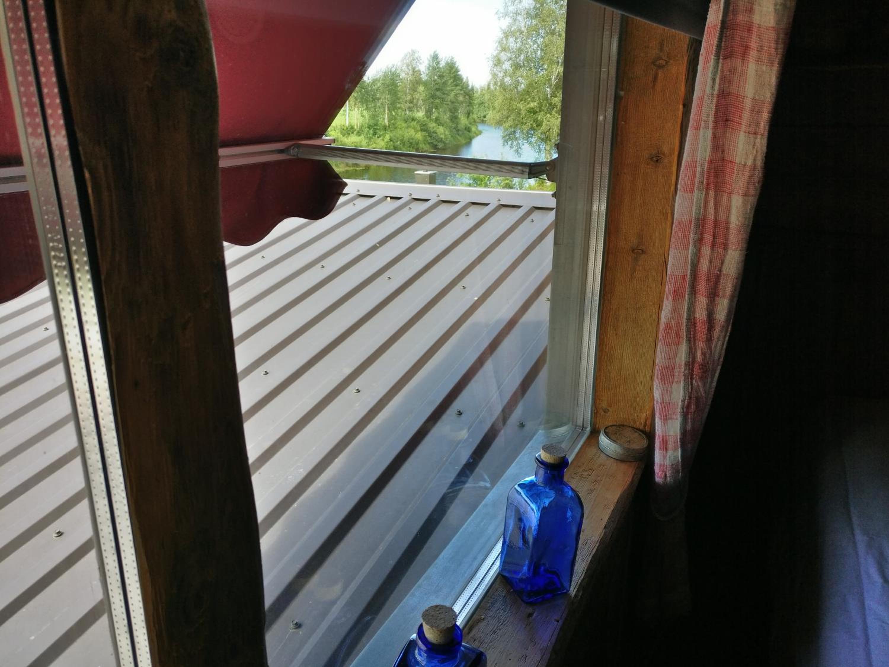 Double Room with Private Bathroom - Photo 9