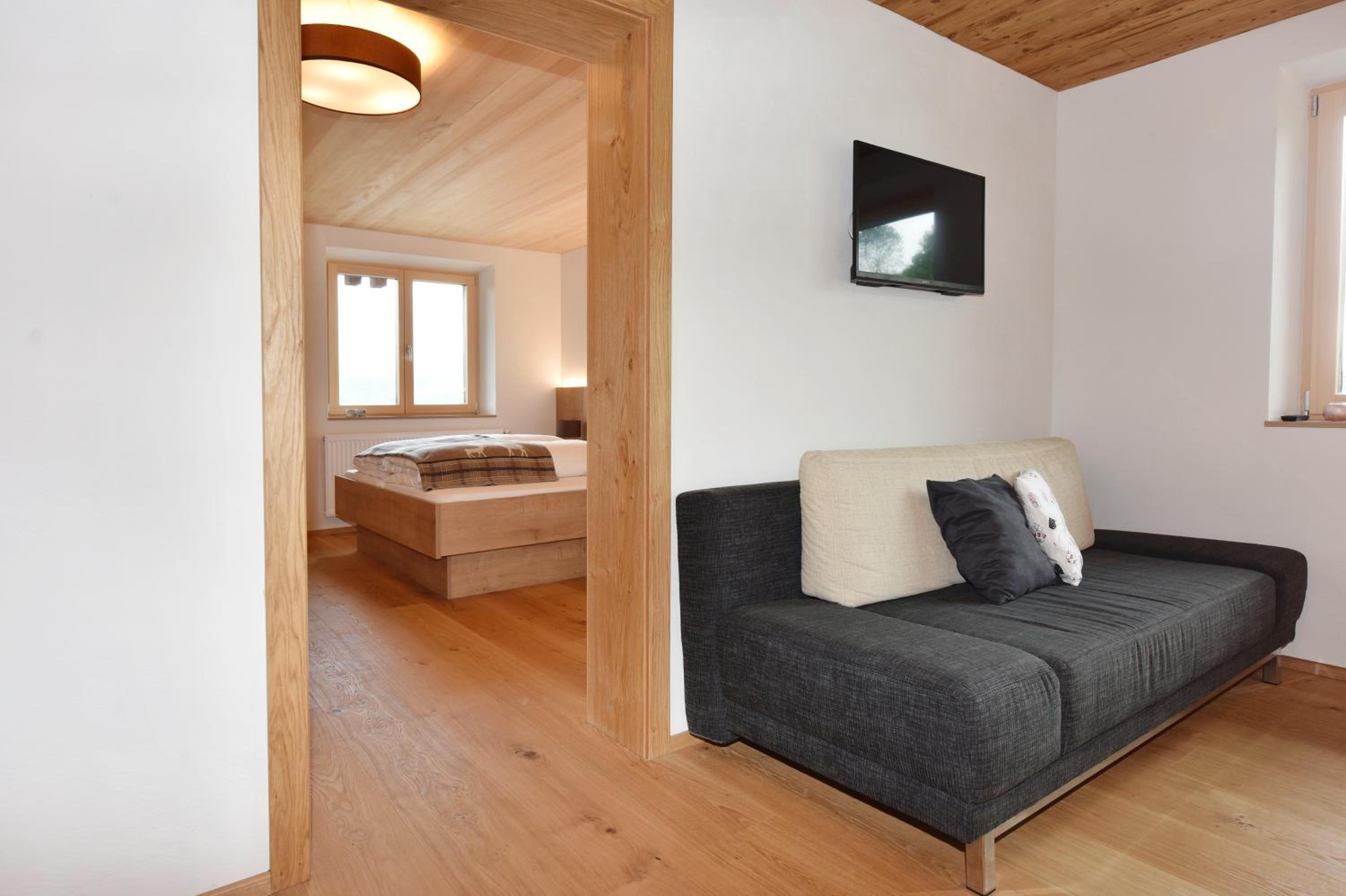 Two-Bedroom Apartment with Balcony (2-5 Adults)