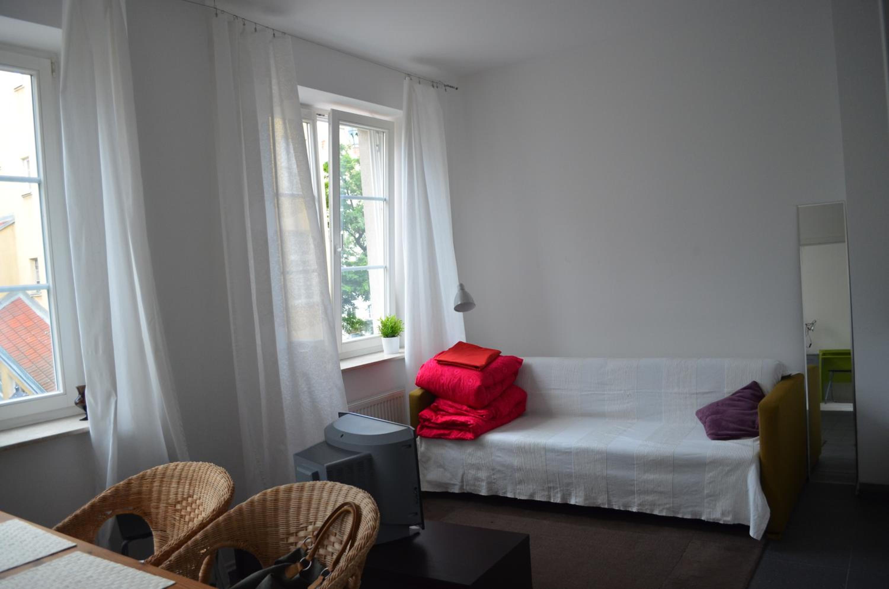 Apartment - Photo 1