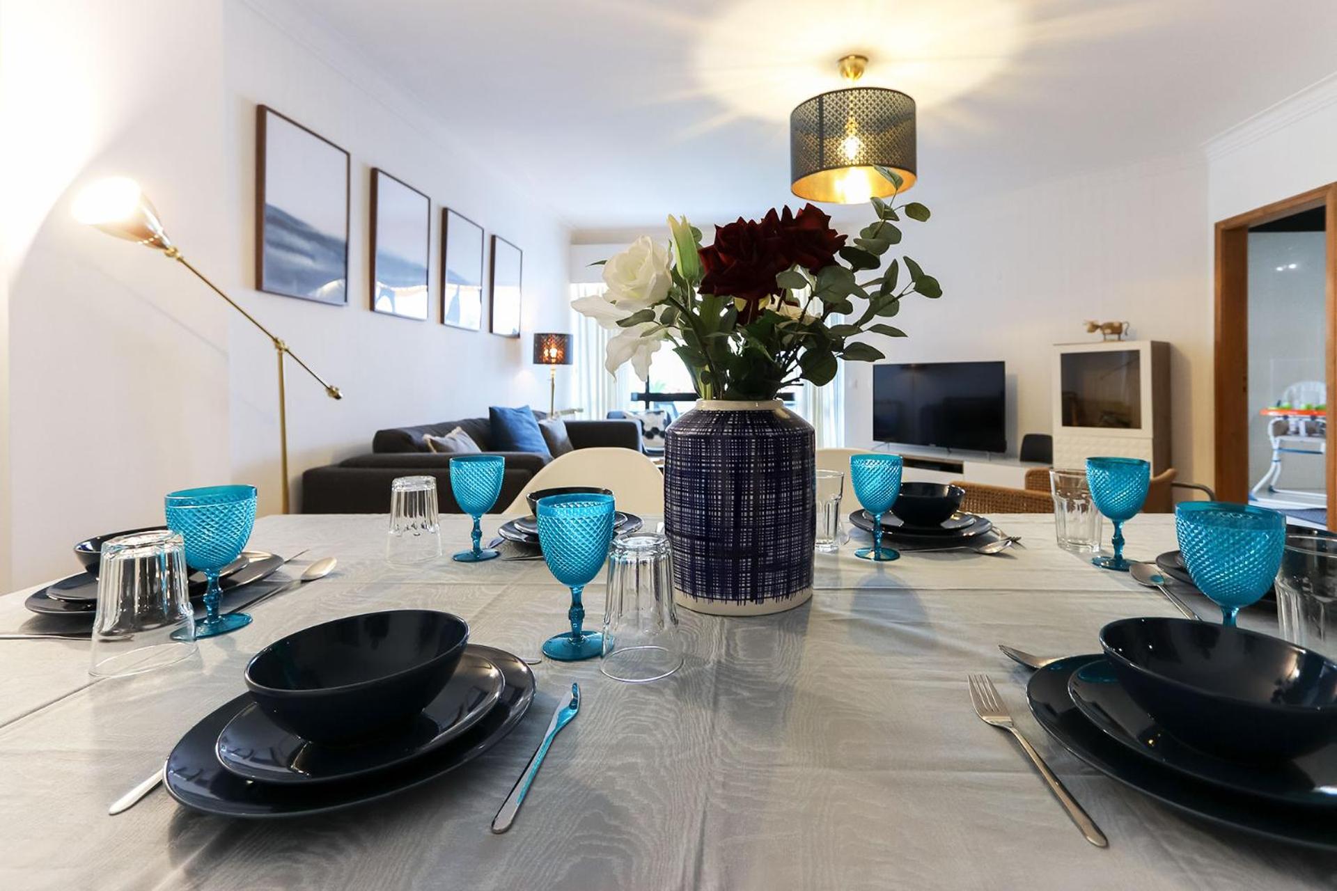 Apartment with Terrace - Photo 22