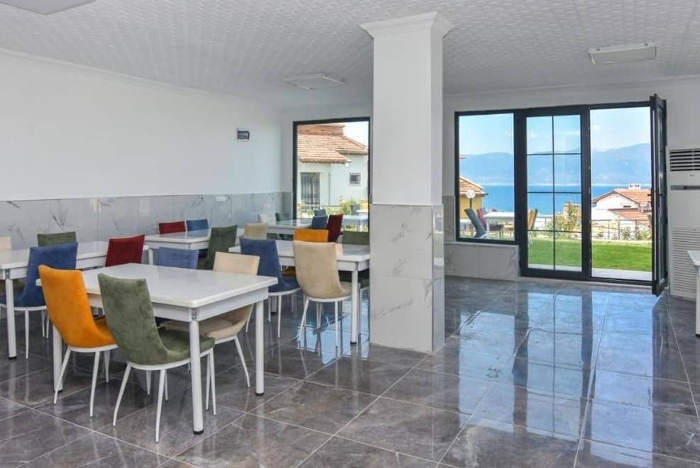 Family Room with Sea View - Photo 25