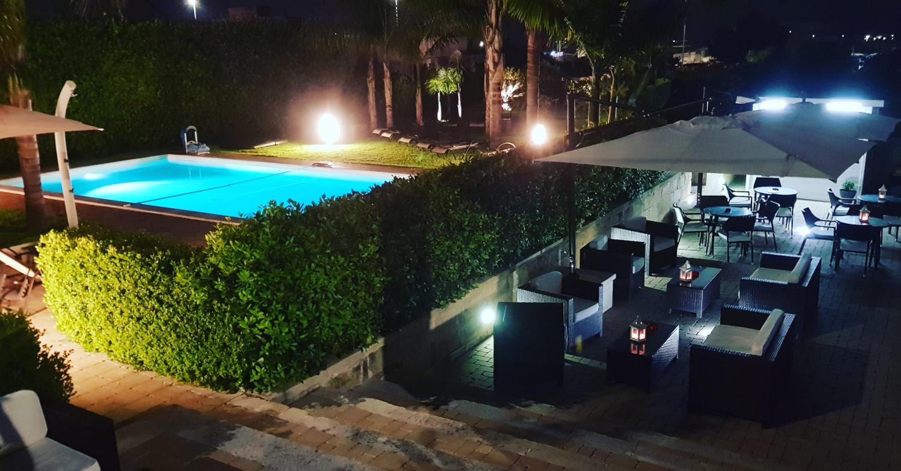 Superior Double Room with Pool View - Photo 3